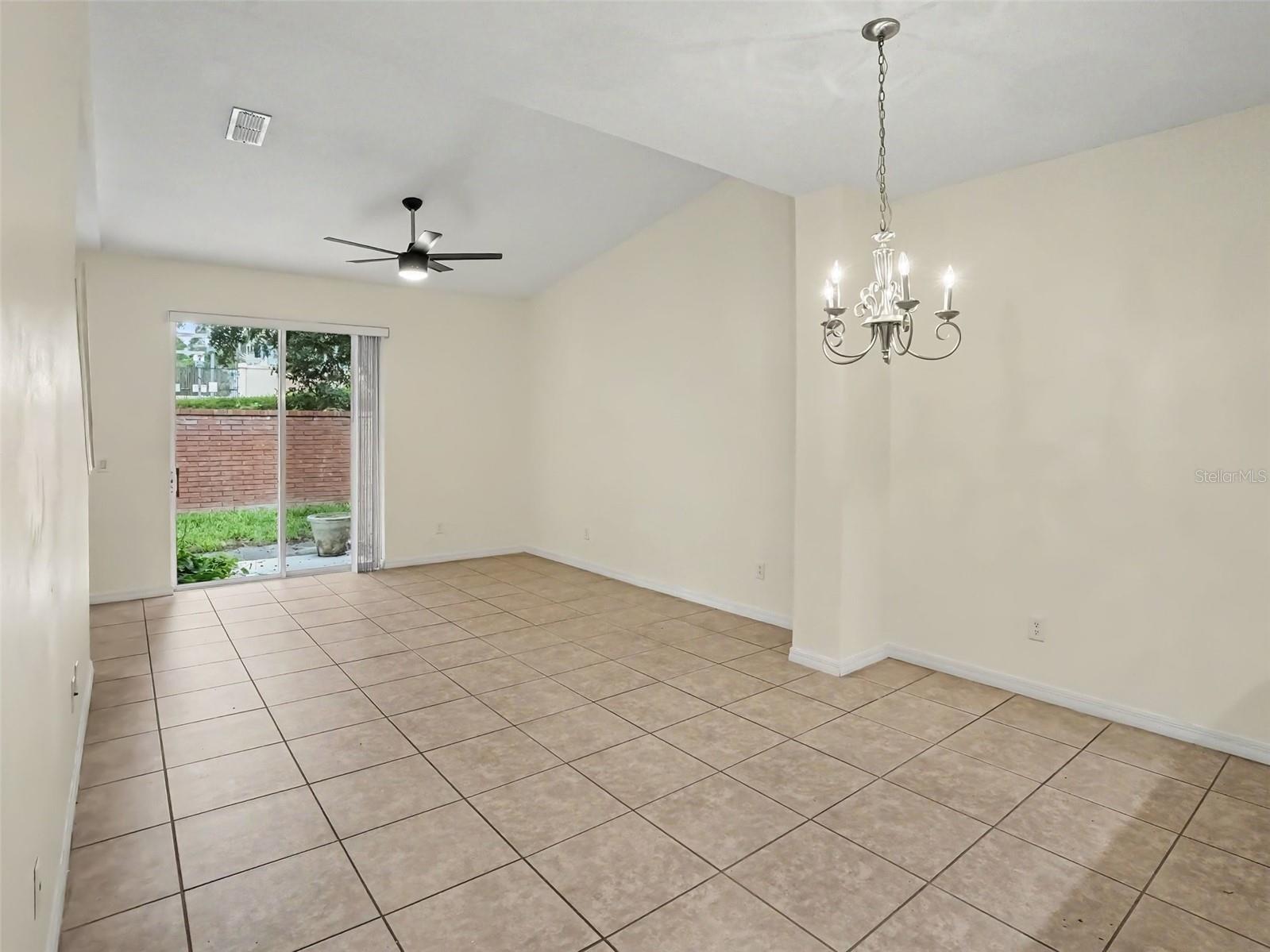 1114 LIMESTONE RUN, SANFORD, FL — photo 3