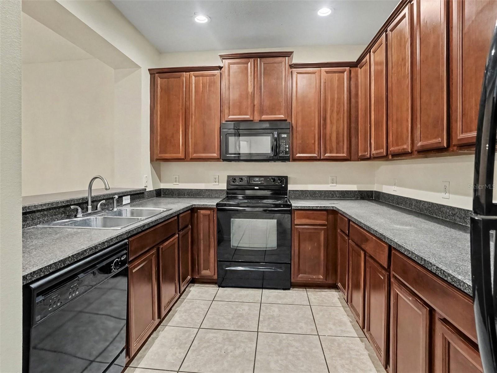 1114 LIMESTONE RUN, SANFORD, FL — photo 5