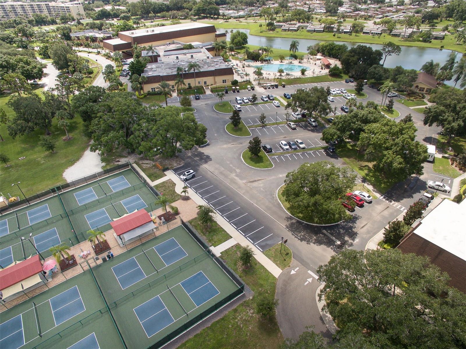 401 DORCHESTER PL #49, SUN CITY CENTER, FL — photo 27