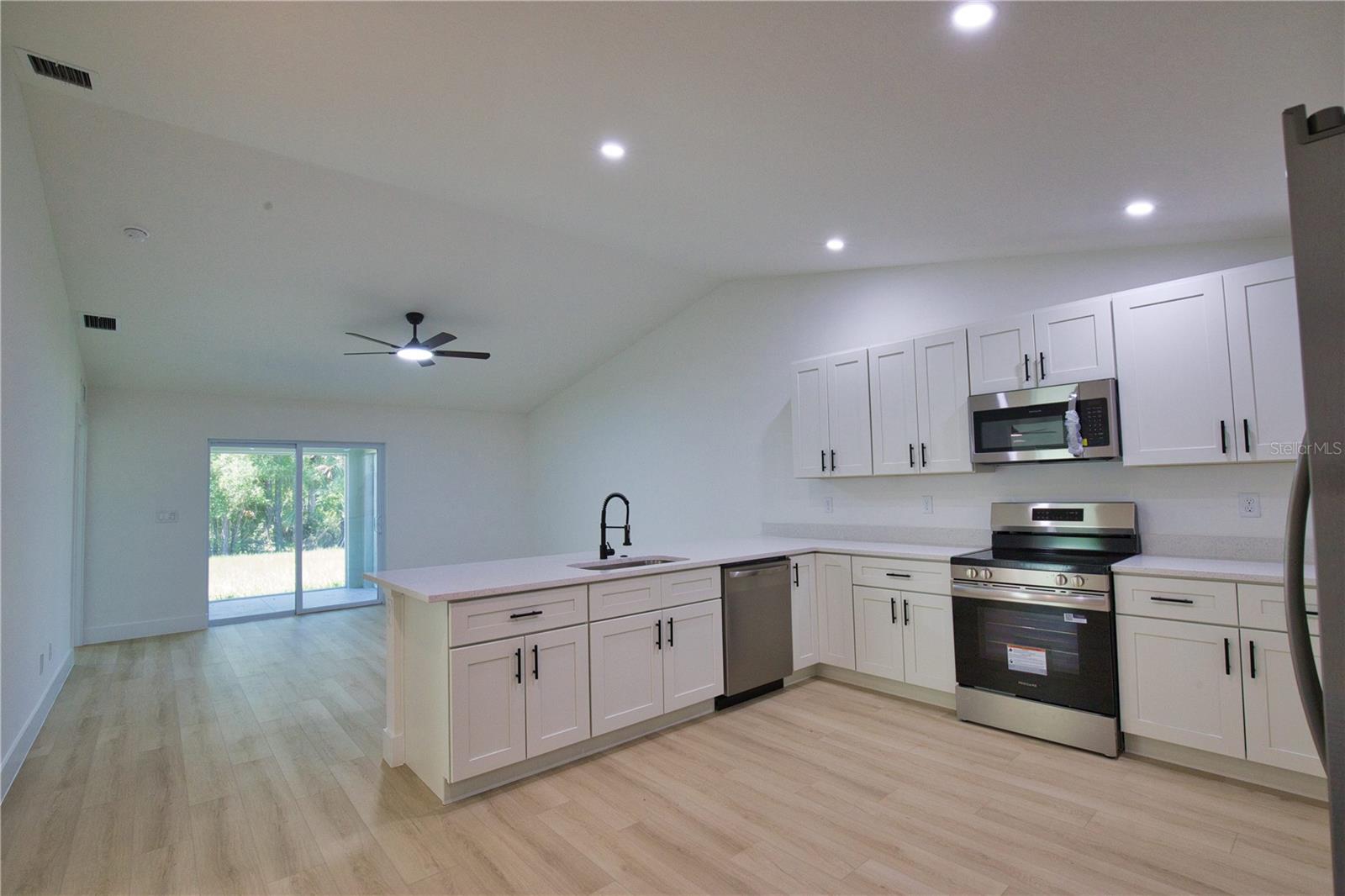 17147 CARLEEN AVE, PORT CHARLOTTE, FL — photo 11