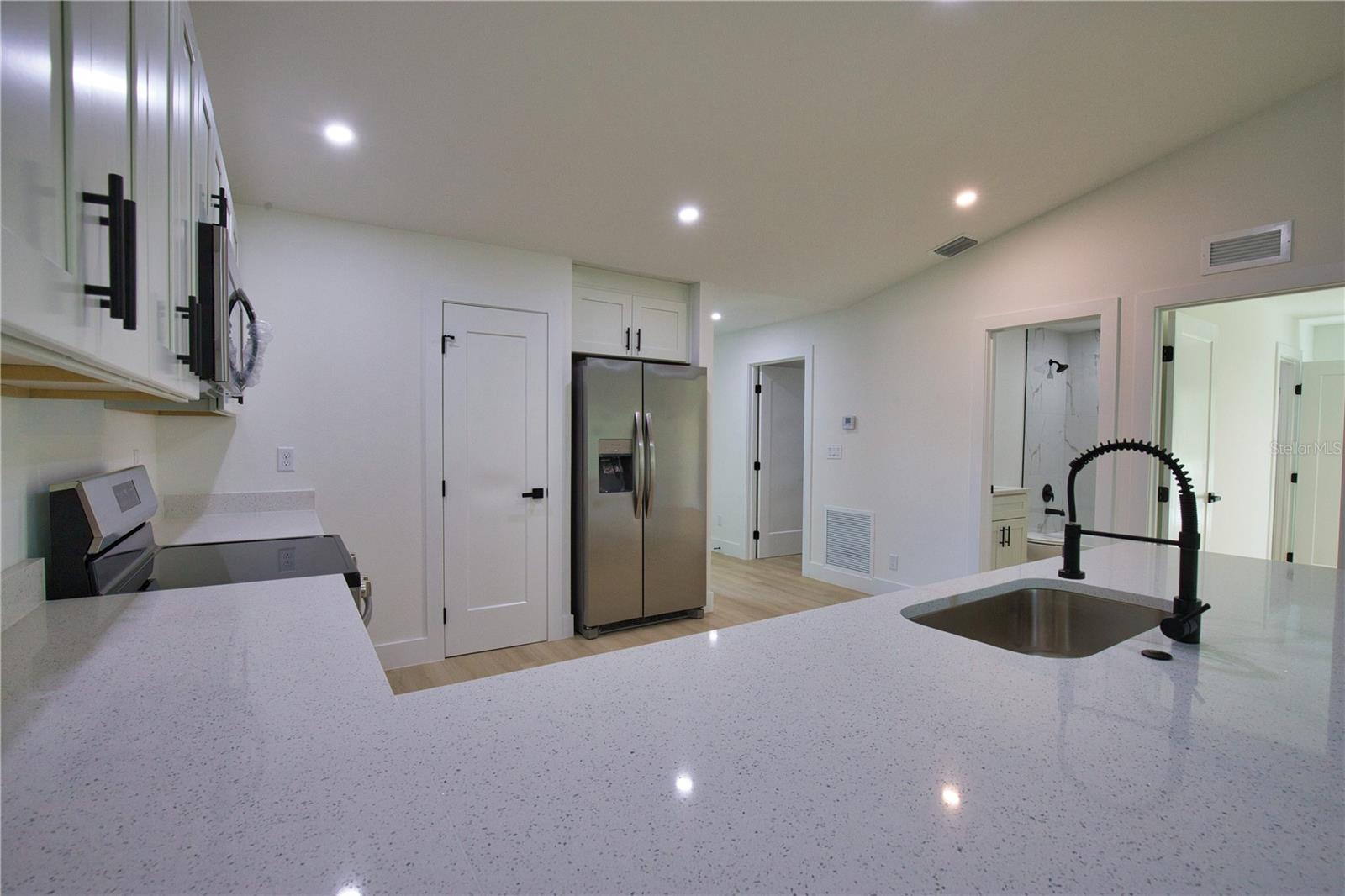 17147 CARLEEN AVE, PORT CHARLOTTE, FL — photo 16
