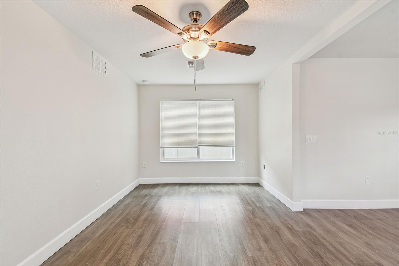 650 E TARPON AVE #C1, TARPON SPRINGS, FL — photo 11