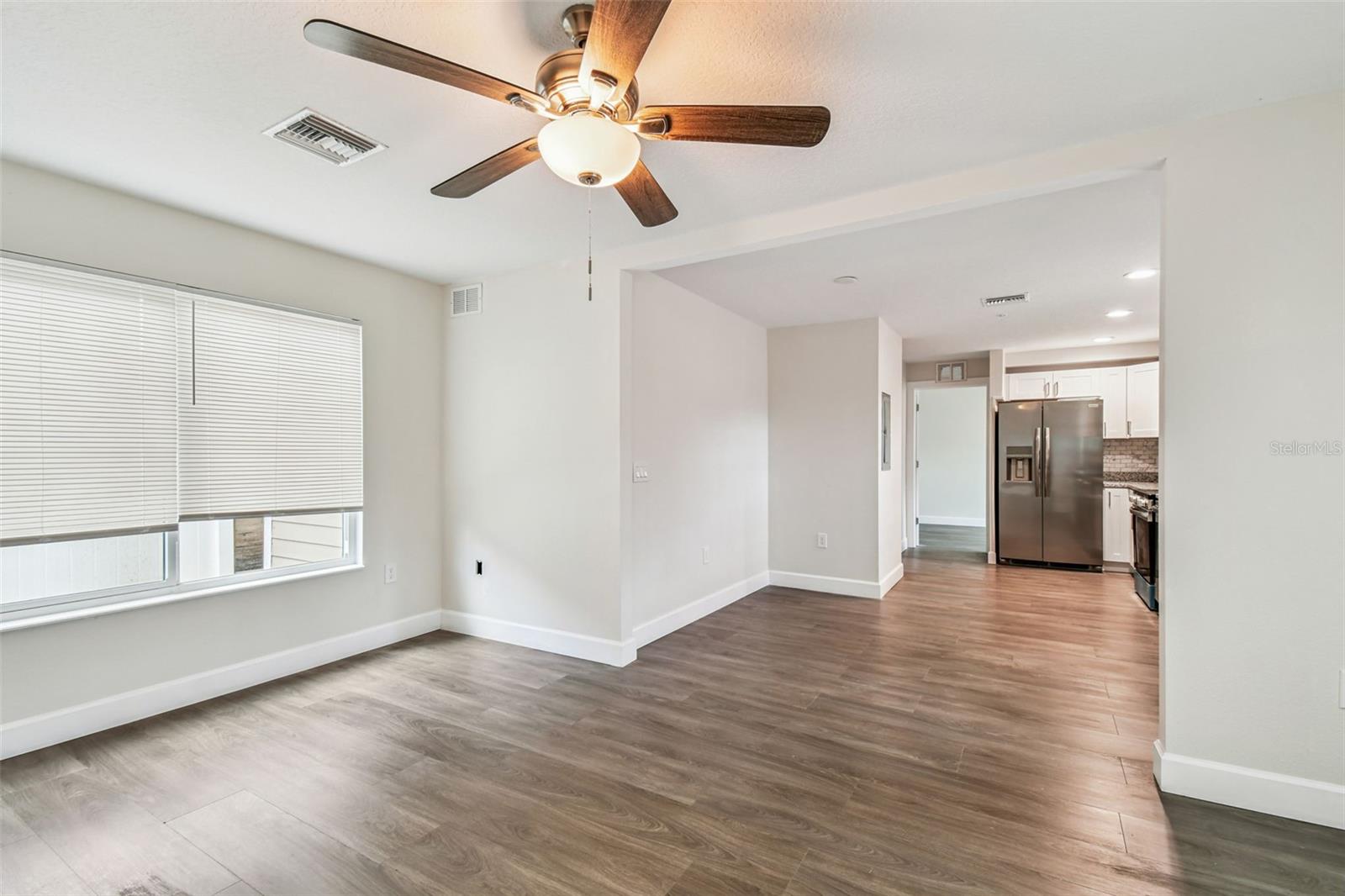 650 E TARPON AVE #C1, TARPON SPRINGS, FL — photo 12