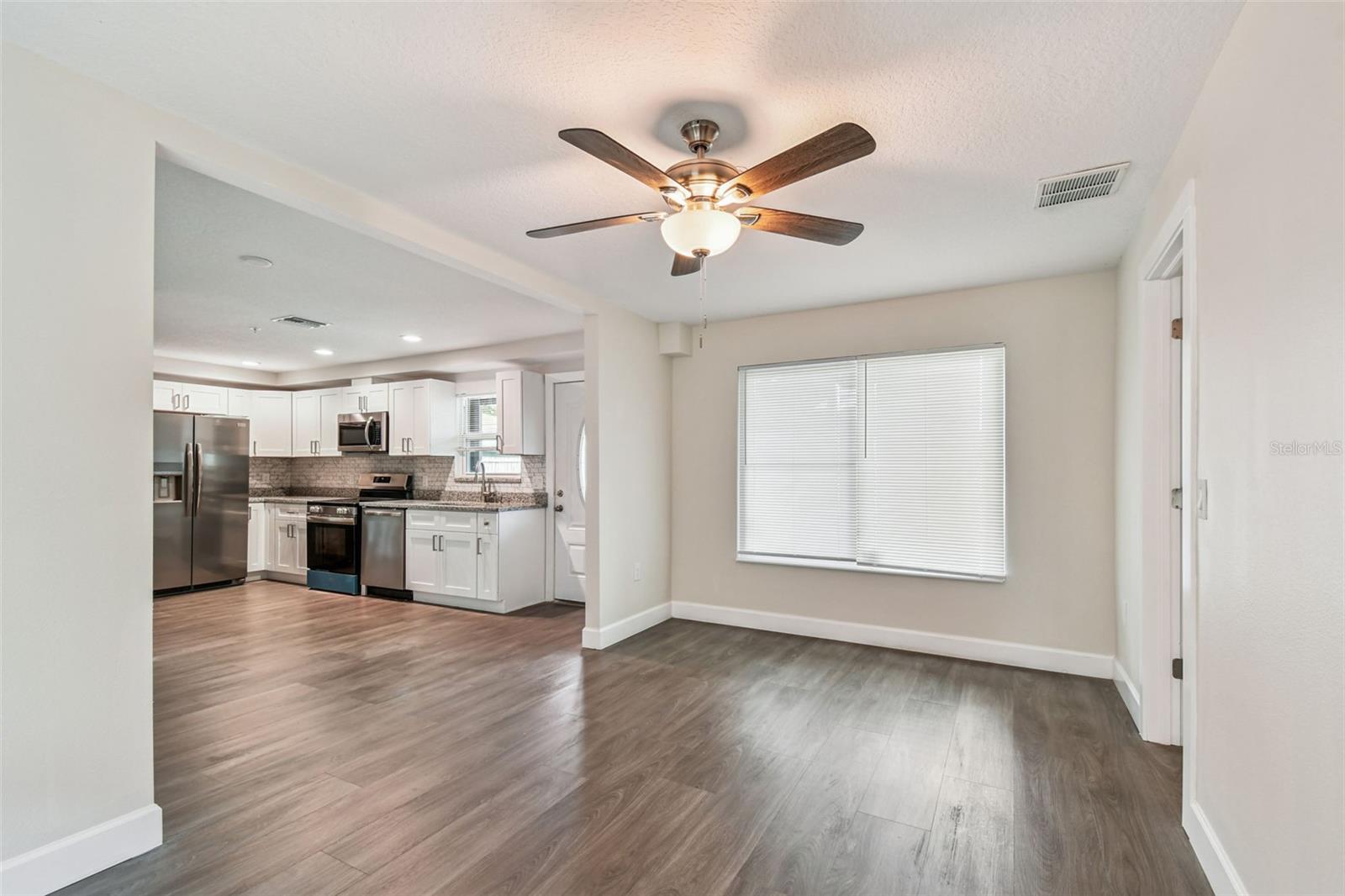 650 E TARPON AVE #C1, TARPON SPRINGS, FL — photo 13
