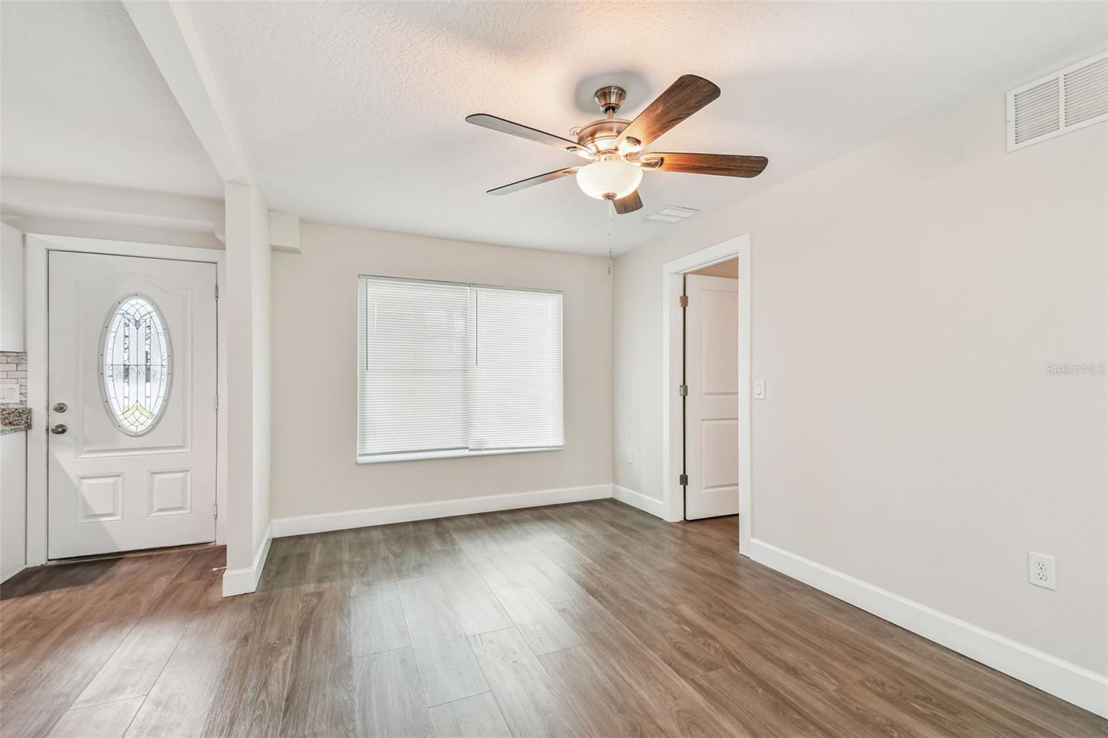 650 E TARPON AVE #C1, TARPON SPRINGS, FL — photo 14