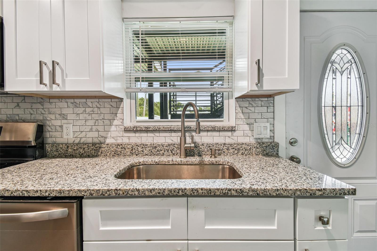 650 E TARPON AVE #C1, TARPON SPRINGS, FL — photo 20