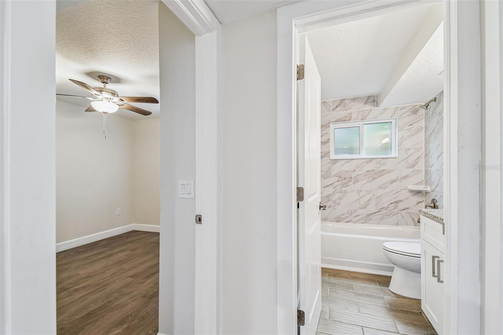 650 E TARPON AVE #C1, TARPON SPRINGS, FL — photo 30