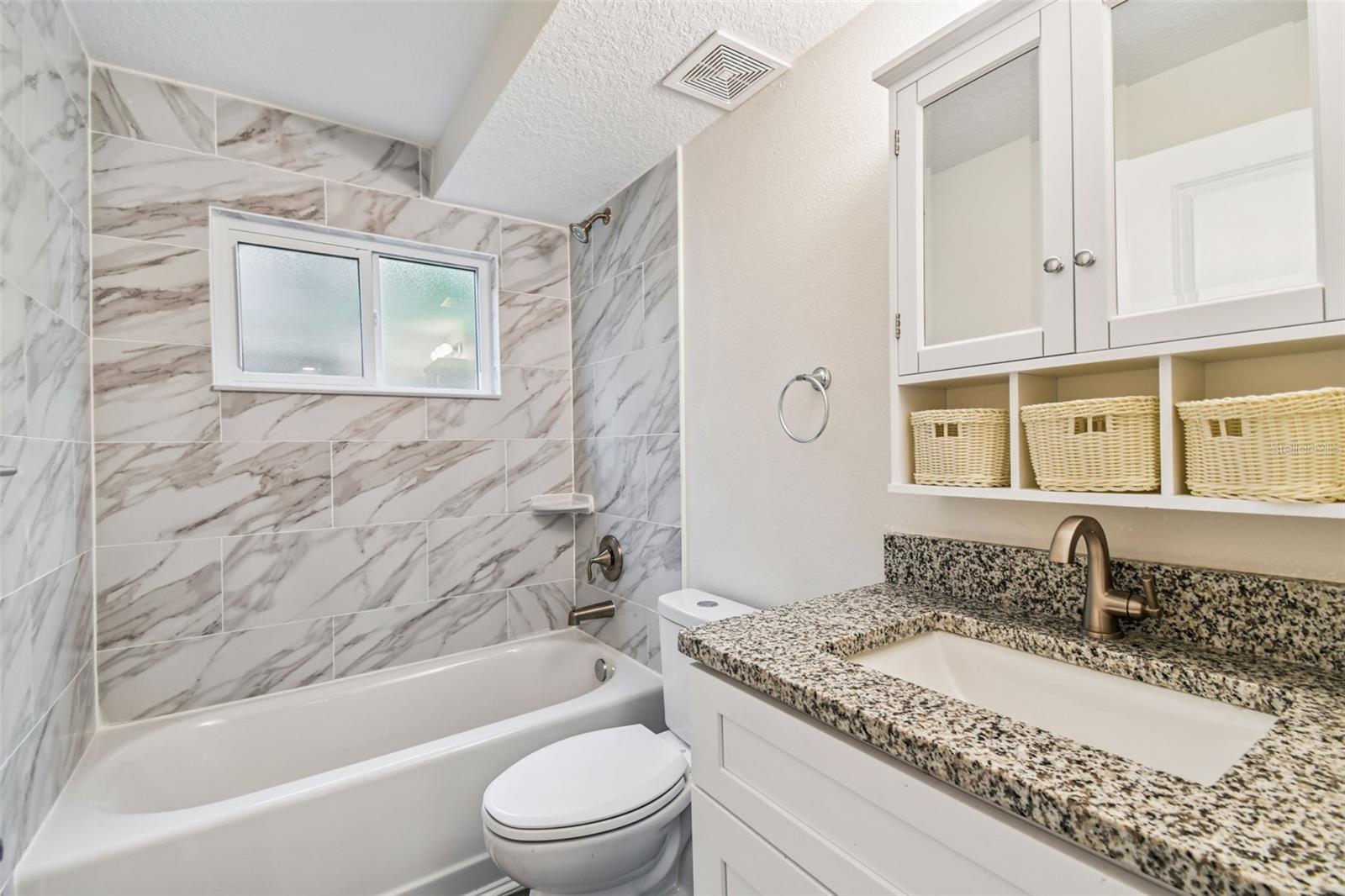 650 E TARPON AVE #C1, TARPON SPRINGS, FL — photo 35