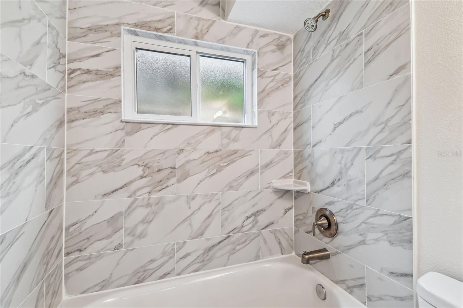 650 E TARPON AVE #C1, TARPON SPRINGS, FL — photo 36