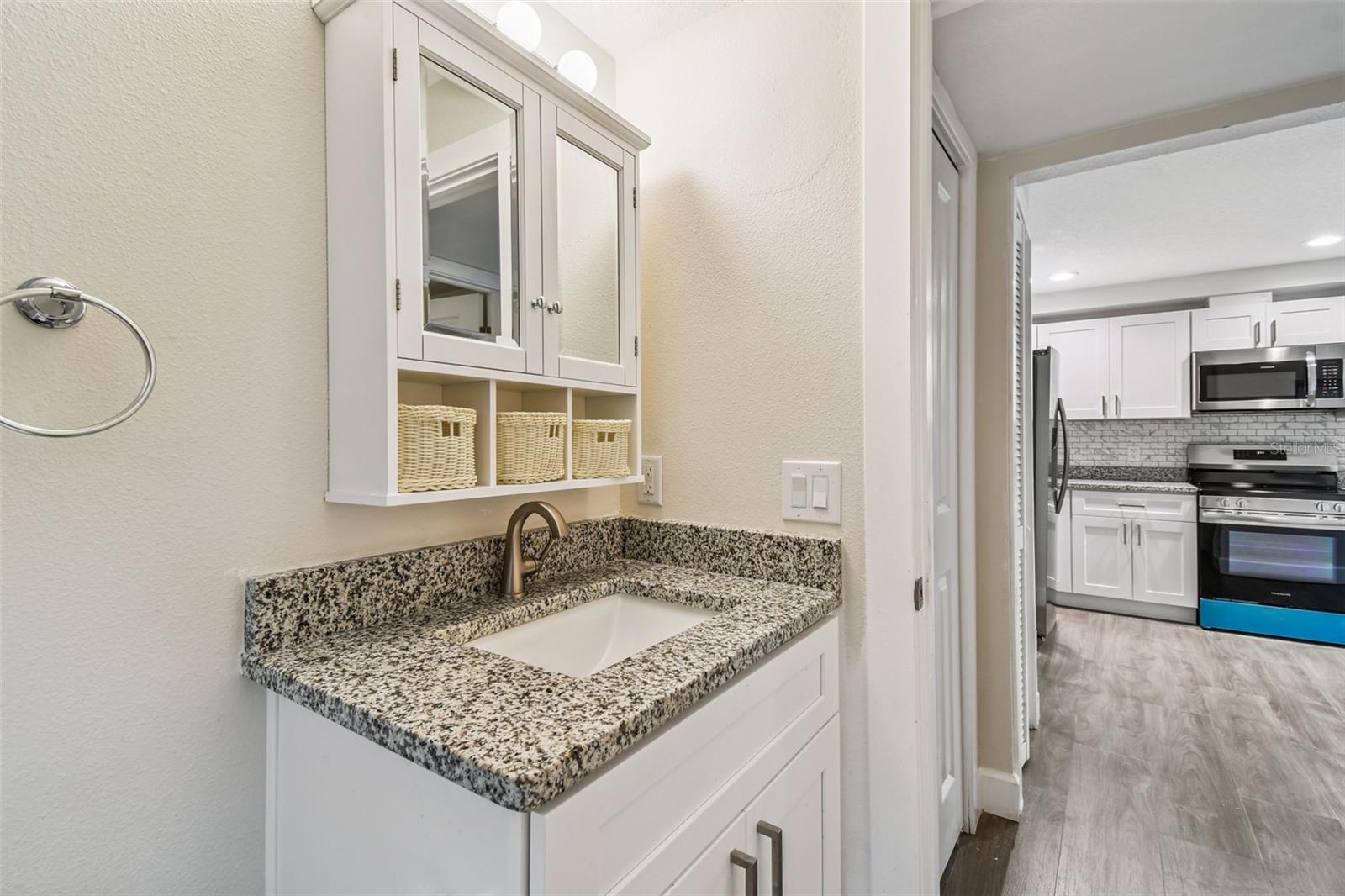 650 E TARPON AVE #C1, TARPON SPRINGS, FL — photo 37
