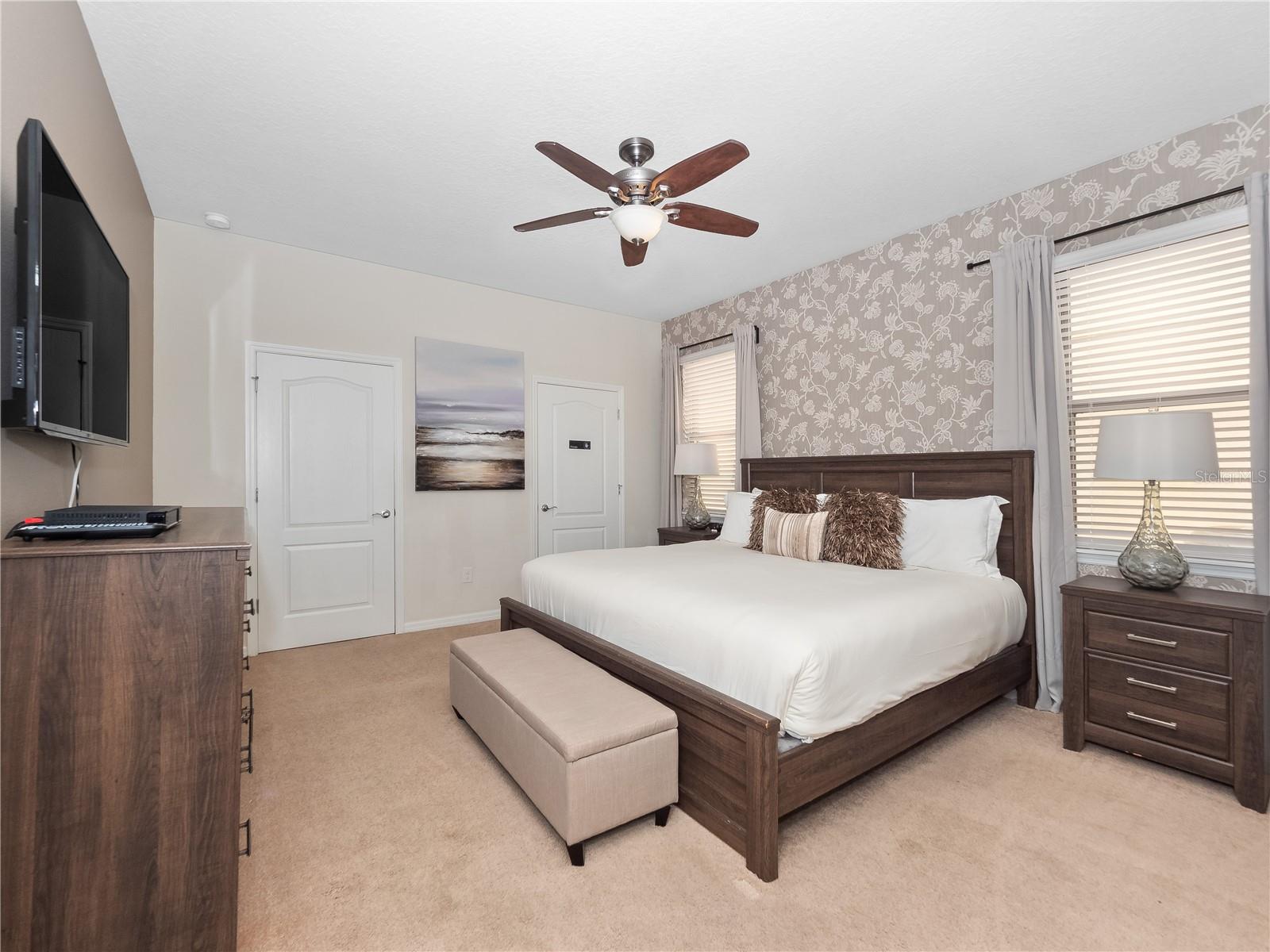 8825 RHODES ST, KISSIMMEE, FL — photo 2