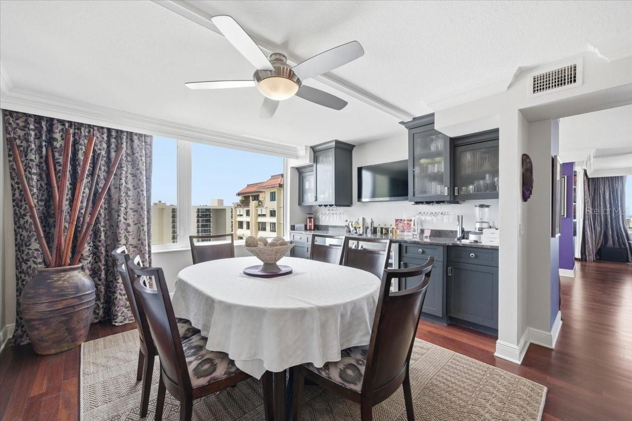 736 ISLAND WAY #1003, CLEARWATER BEACH, FL — photo 32