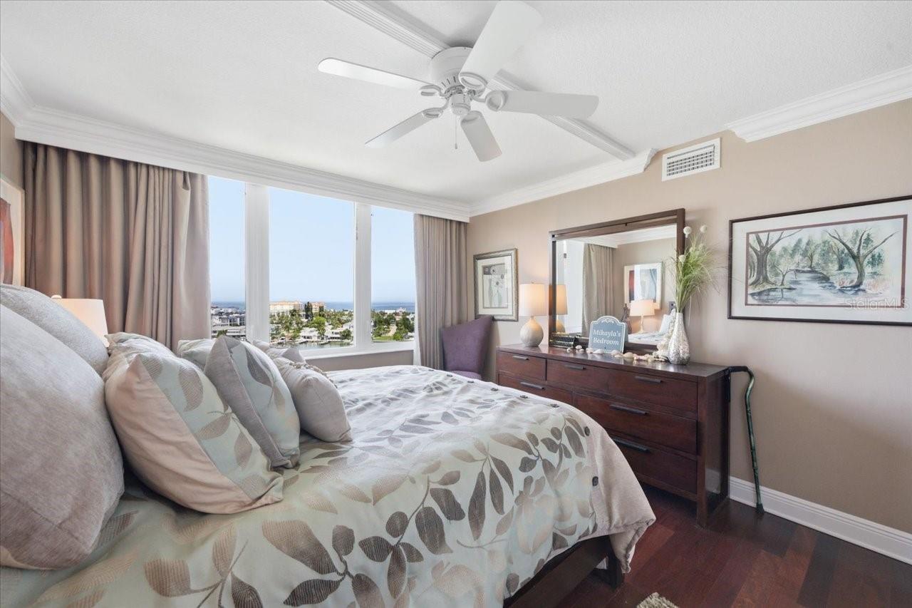 736 ISLAND WAY #1003, CLEARWATER BEACH, FL — photo 40