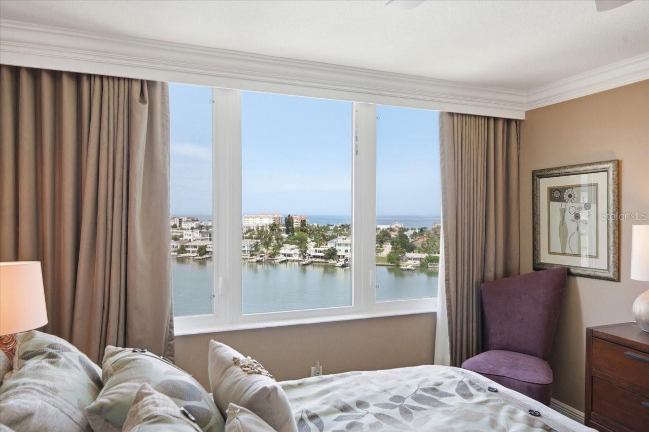 736 ISLAND WAY #1003, CLEARWATER BEACH, FL — photo 41