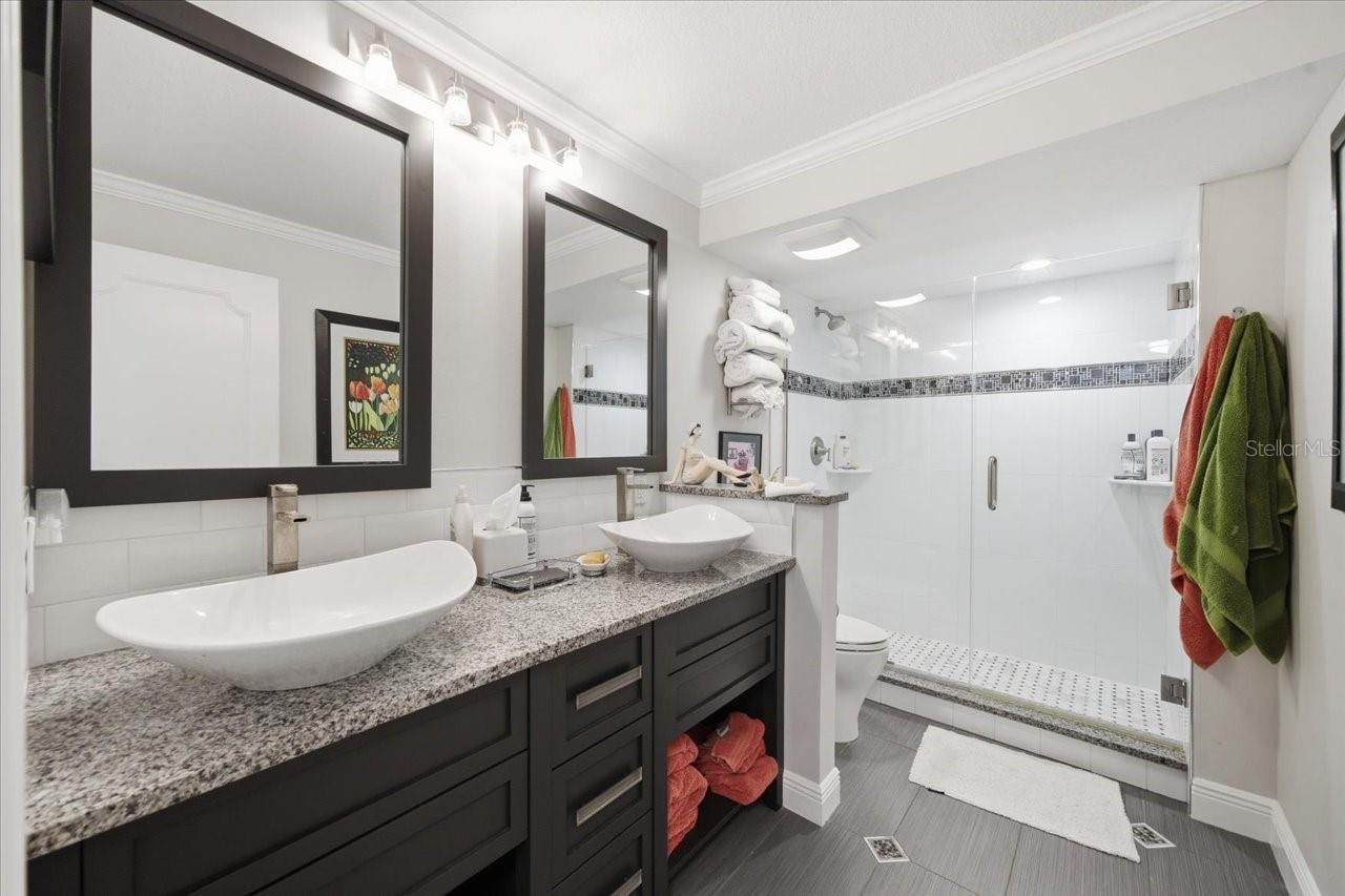 736 ISLAND WAY #1003, CLEARWATER BEACH, FL — photo 43
