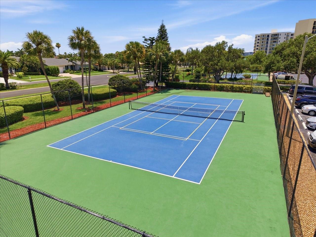 736 ISLAND WAY #1003, CLEARWATER BEACH, FL — photo 62
