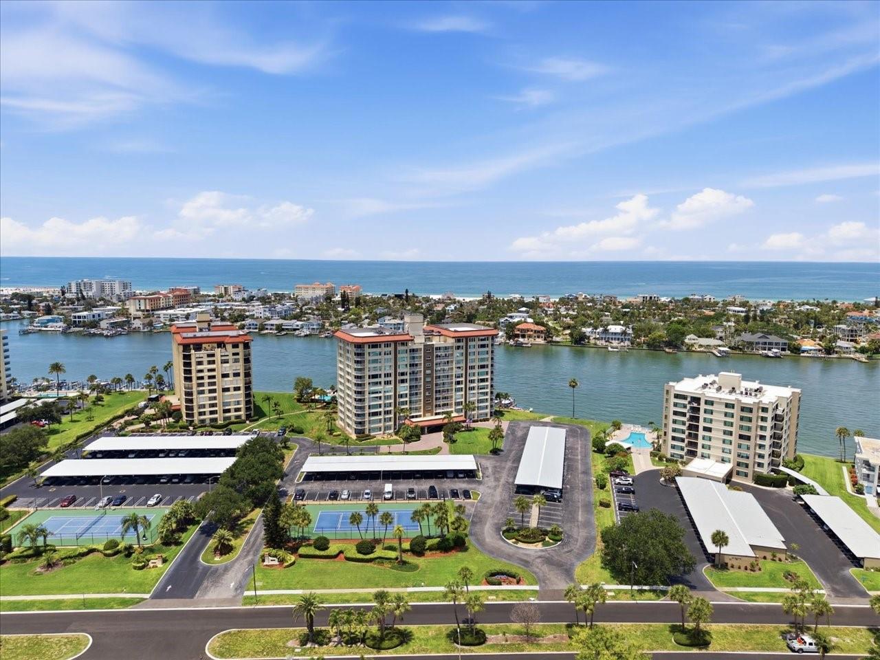 736 ISLAND WAY #1003, CLEARWATER BEACH, FL — photo 63