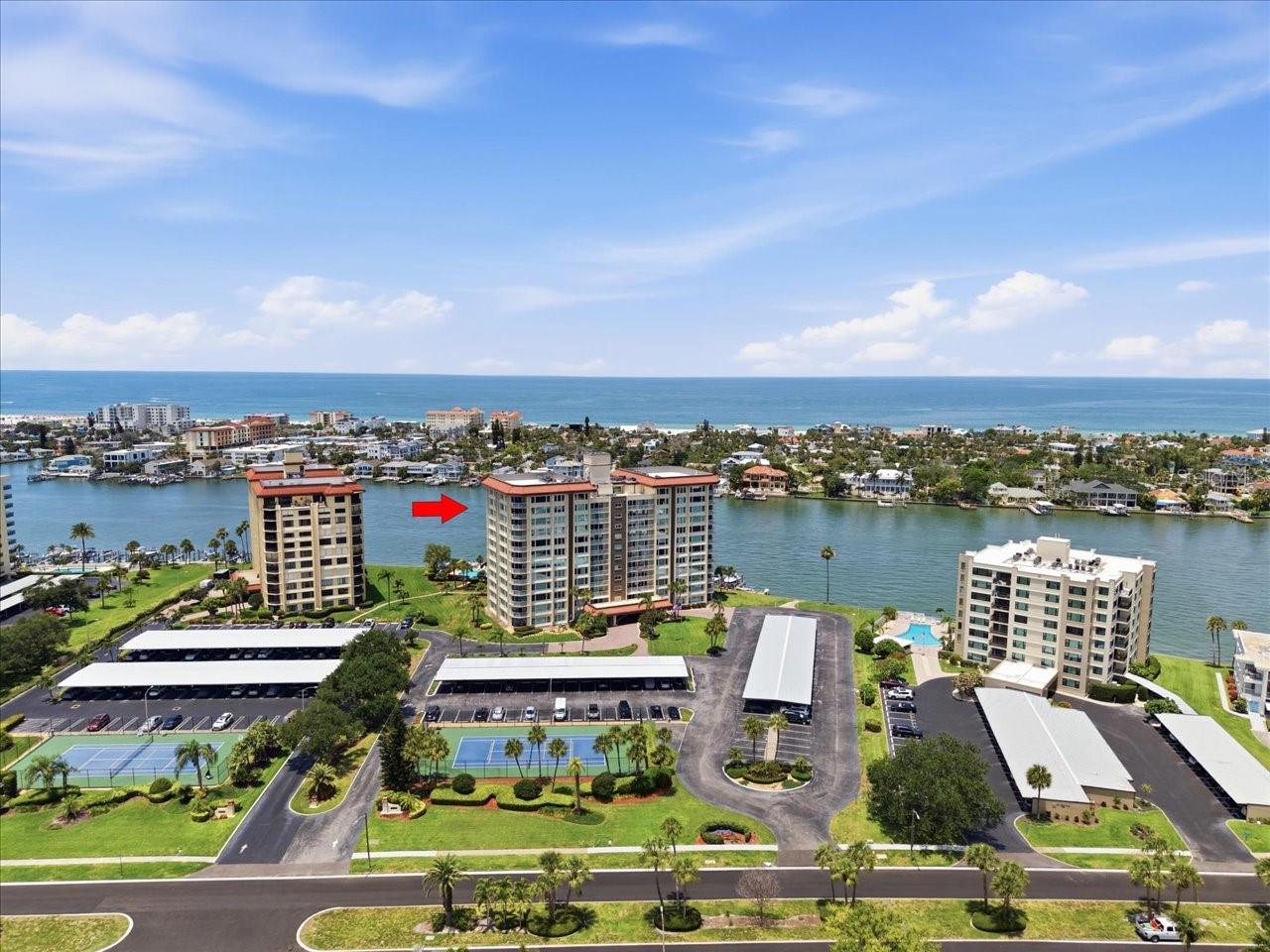 736 ISLAND WAY #1003, CLEARWATER BEACH, FL — photo 64