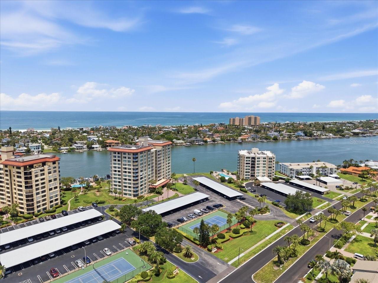 736 ISLAND WAY #1003, CLEARWATER BEACH, FL — photo 65