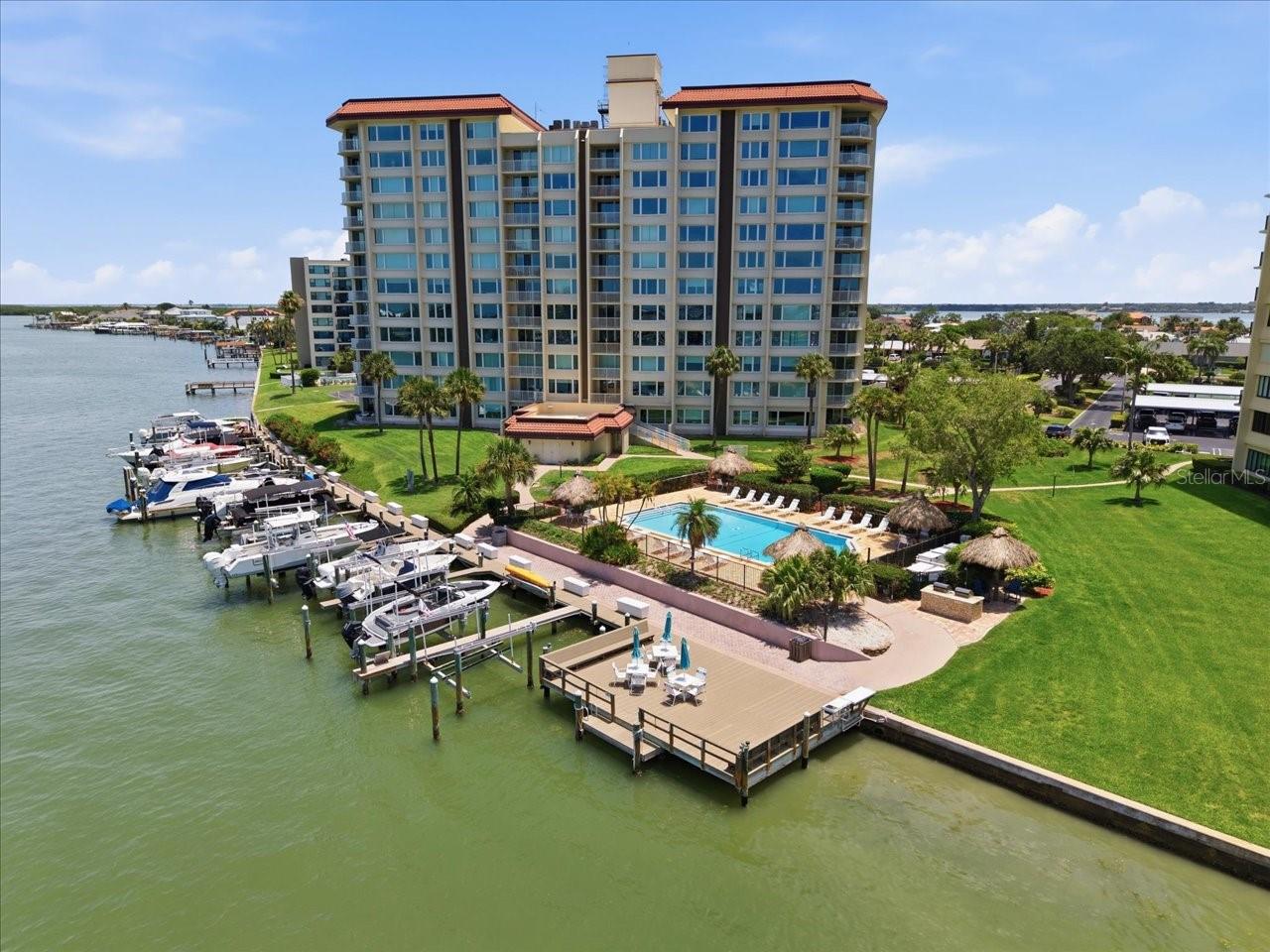 736 ISLAND WAY #1003, CLEARWATER BEACH, FL — photo 73