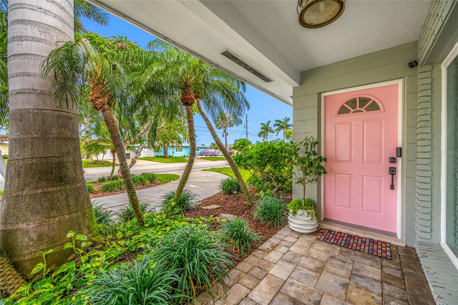 560 79TH ST S, ST PETERSBURG, FL — photo 7