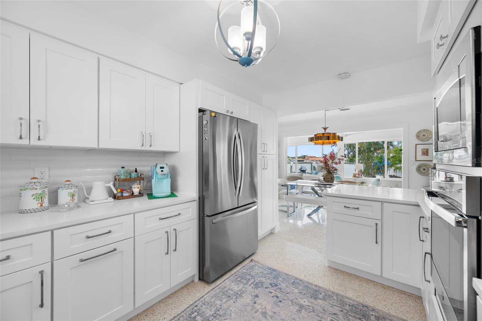 560 79TH ST S, ST PETERSBURG, FL — photo 16
