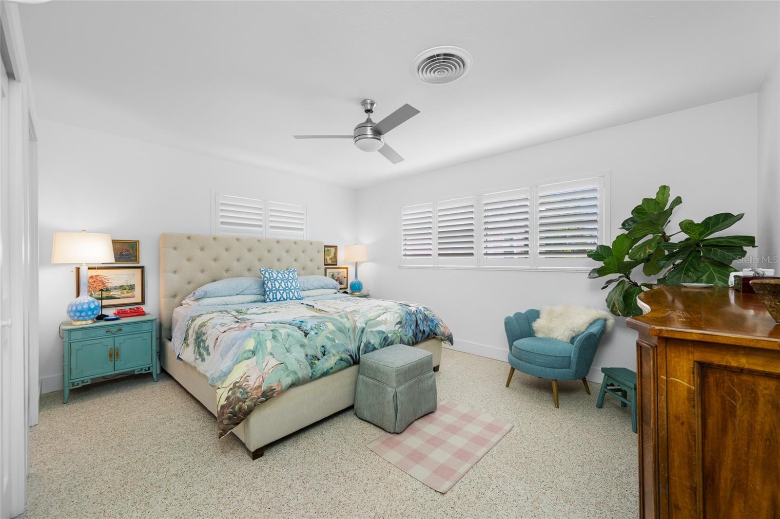 560 79TH ST S, ST PETERSBURG, FL — photo 29