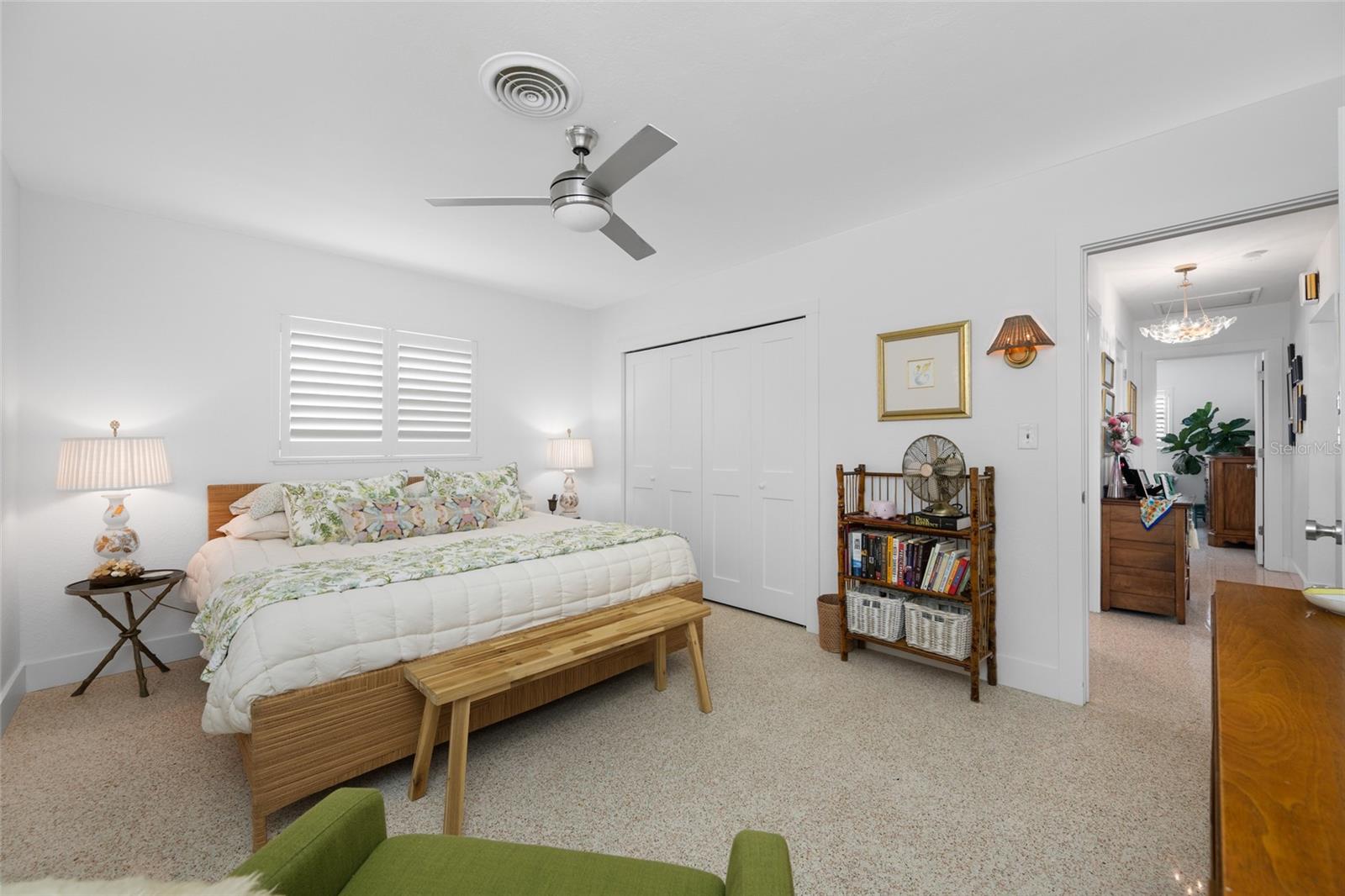 560 79TH ST S, ST PETERSBURG, FL — photo 33