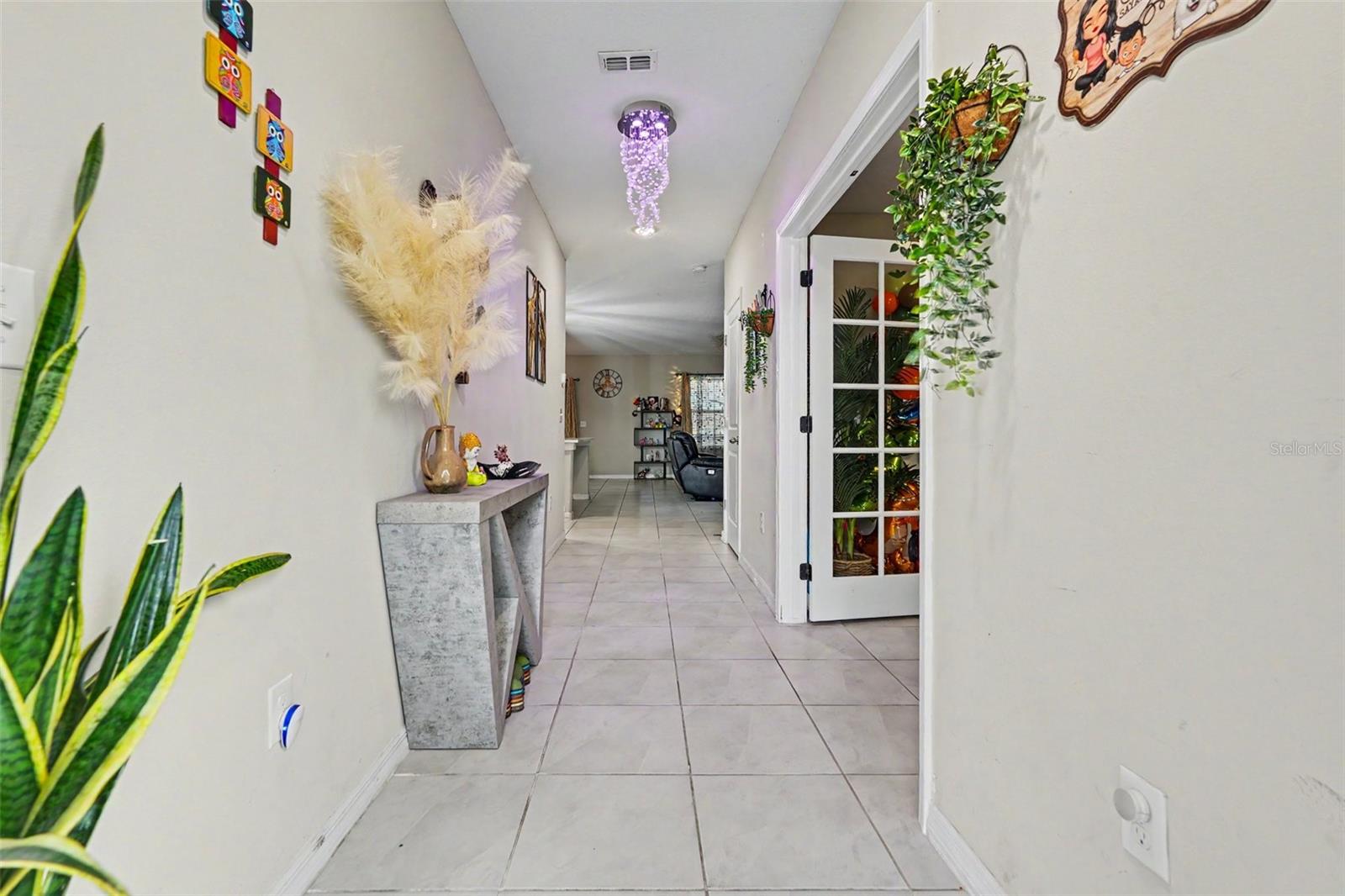 7088 KING CREEK DR, SUN CITY CENTER, FL — photo 4