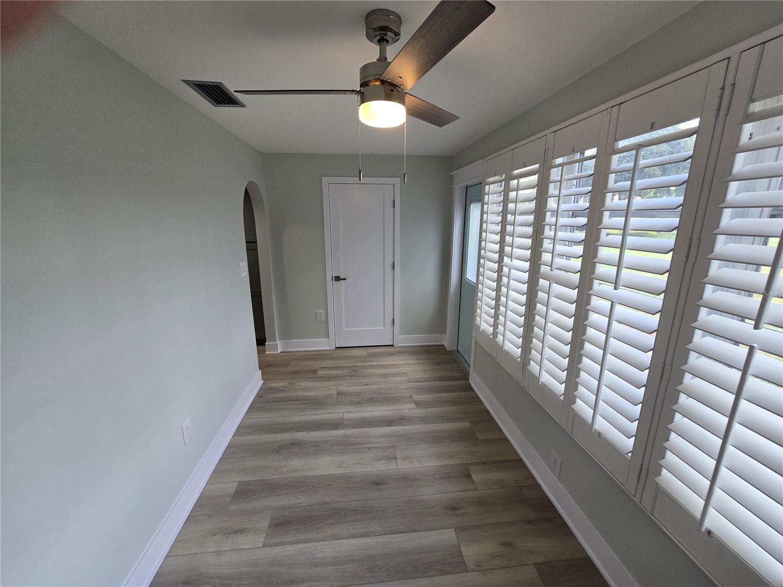 5750 80TH ST N #A106, ST PETERSBURG, FL — photo 24