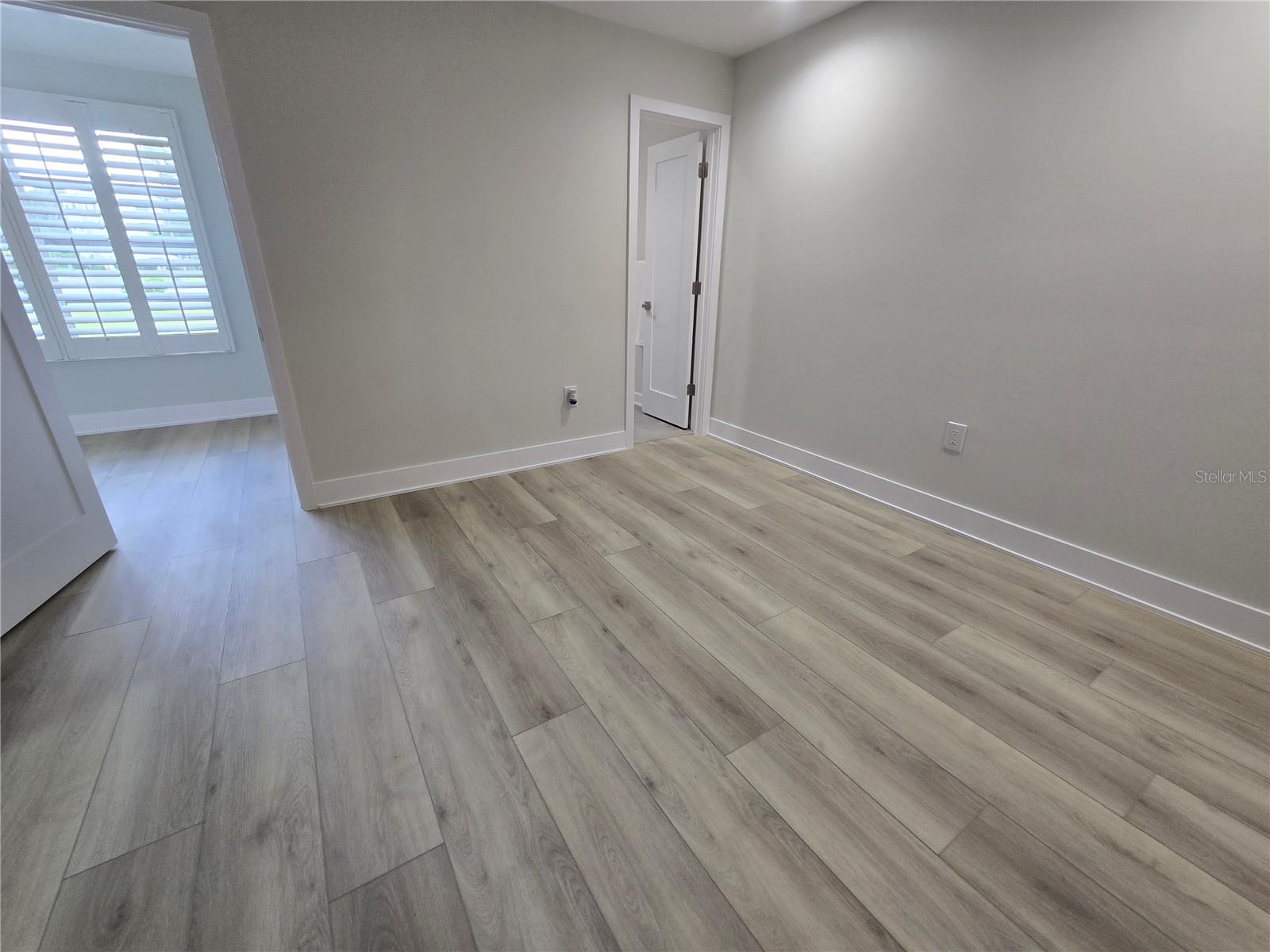 5750 80TH ST N #A106, ST PETERSBURG, FL — photo 33