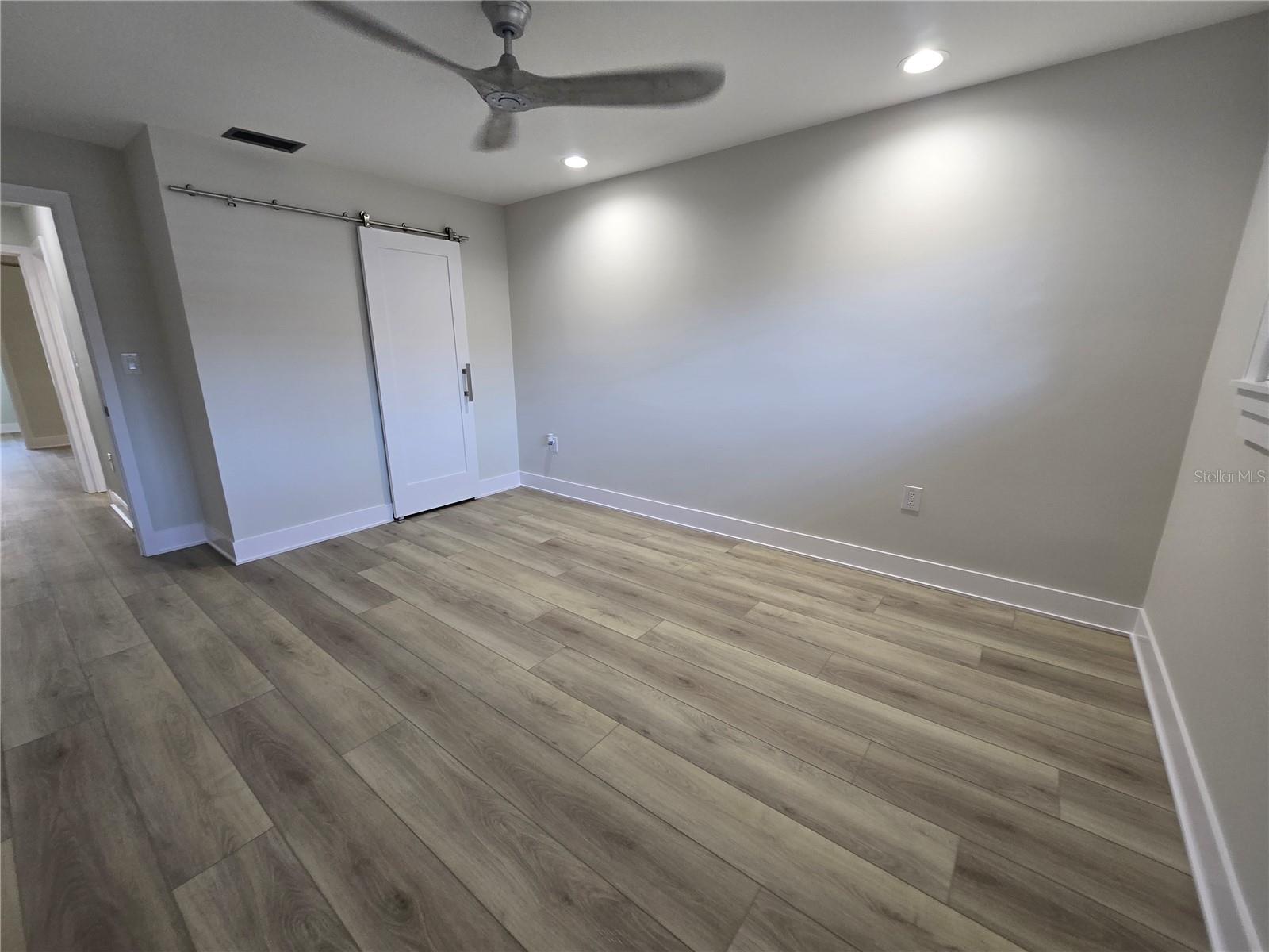 5750 80TH ST N #A106, ST PETERSBURG, FL — photo 49