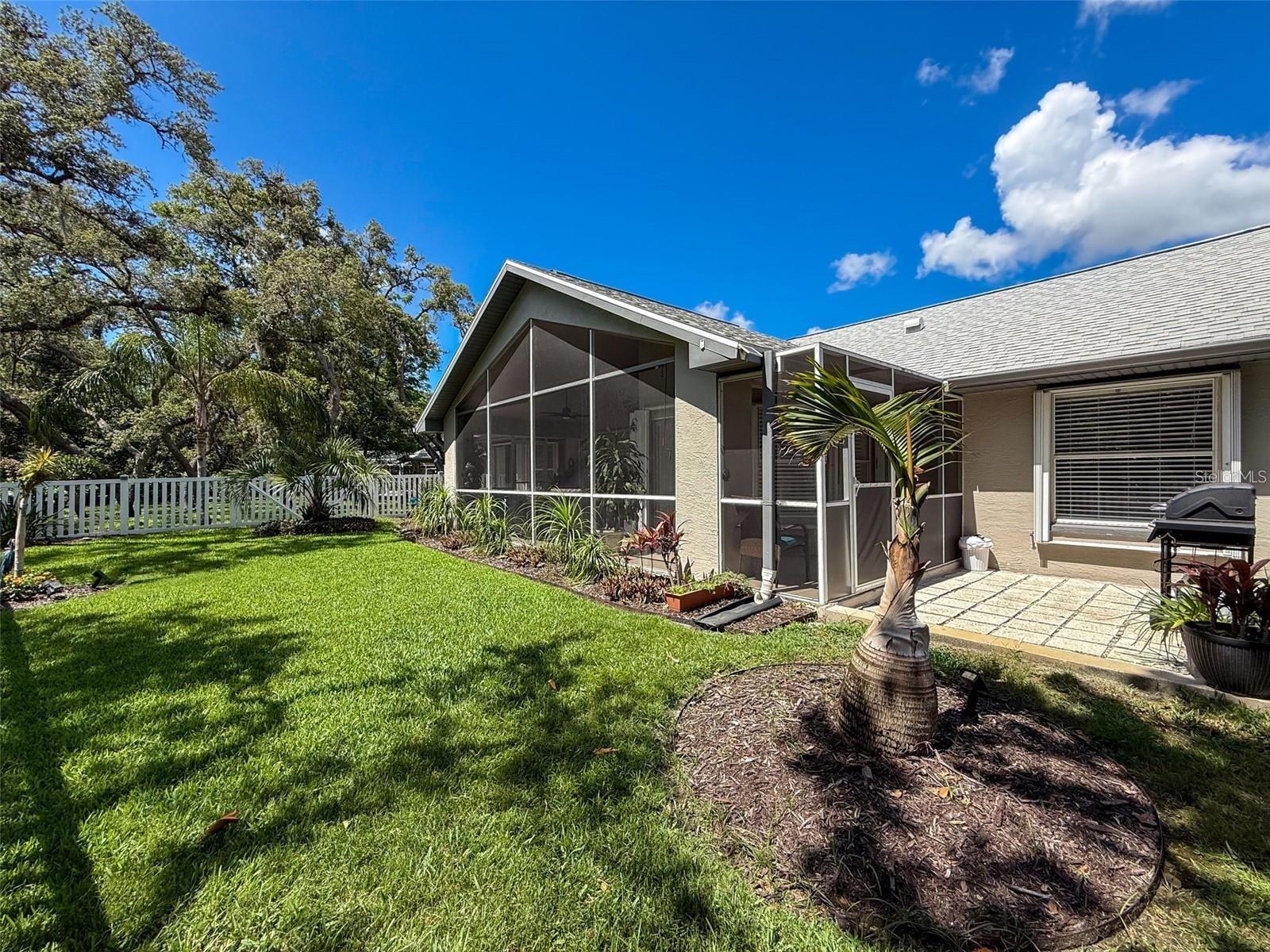 13627 GLAZE BROOK DR, HUDSON, FL — photo 3