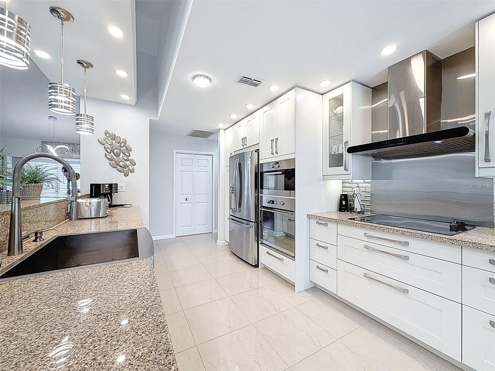 13627 GLAZE BROOK DR, HUDSON, FL — photo 19
