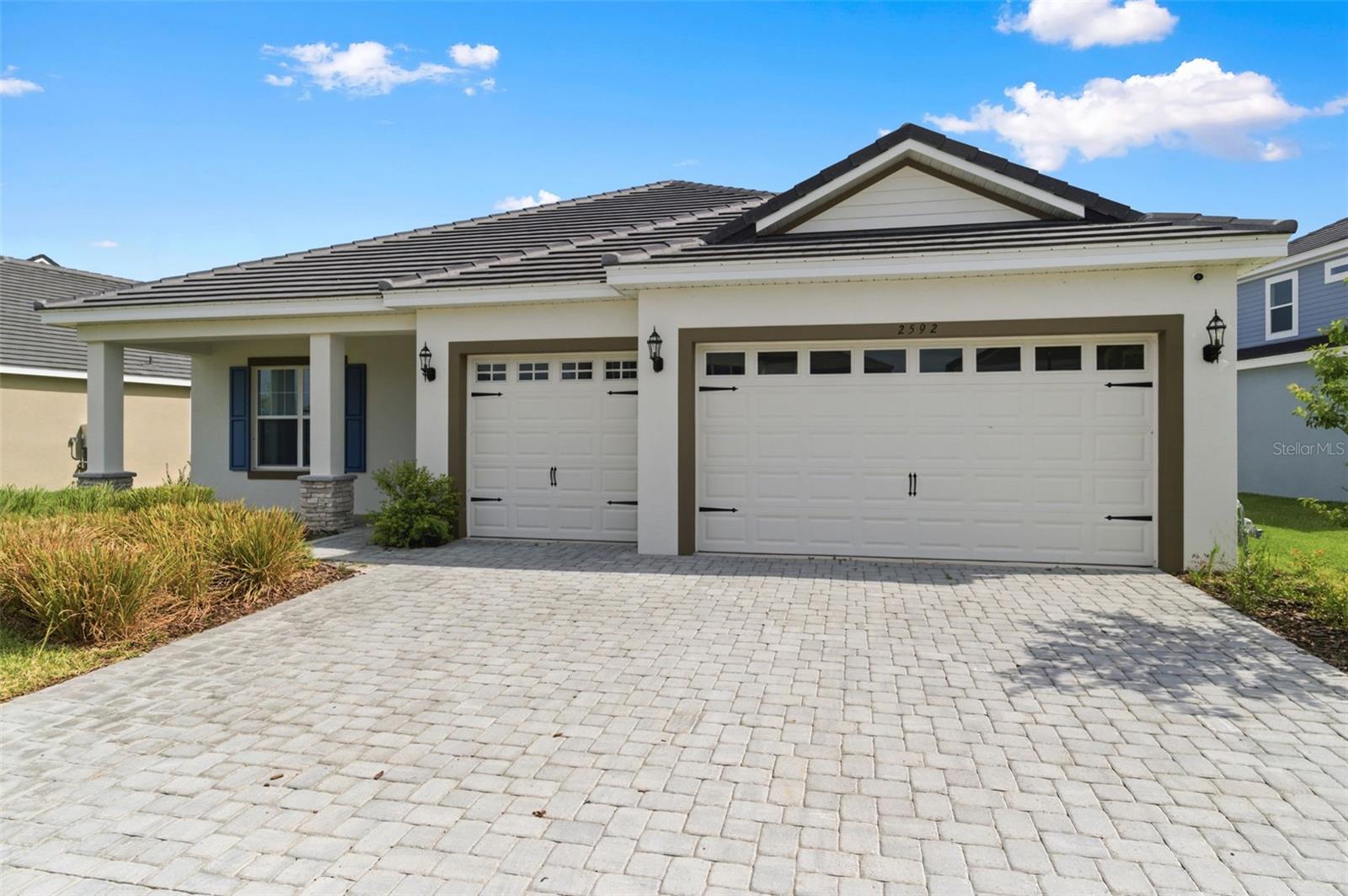 2592 WISE RIVER LN, ZEPHYRHILLS, FL — photo 2