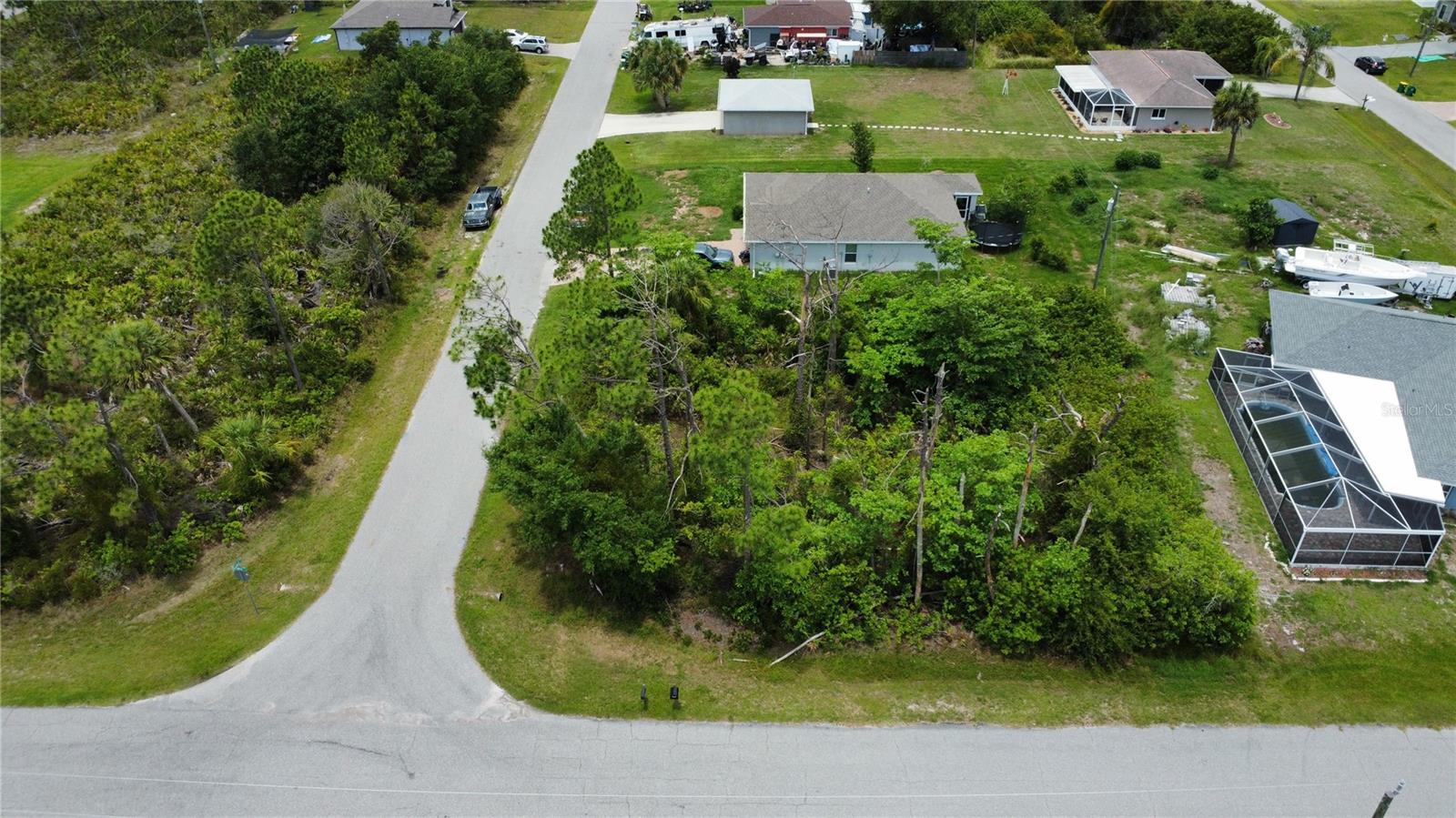 12180 SHELLNUT AVE, PORT CHARLOTTE, FL — photo 3