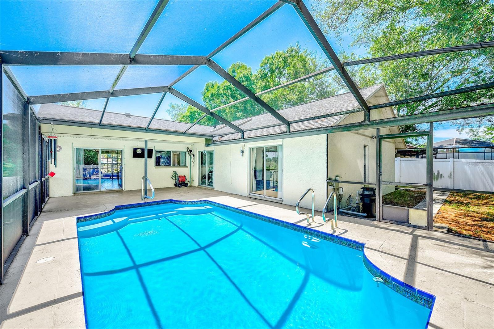 1400 CLUB DR, TARPON SPRINGS, FL — photo 19