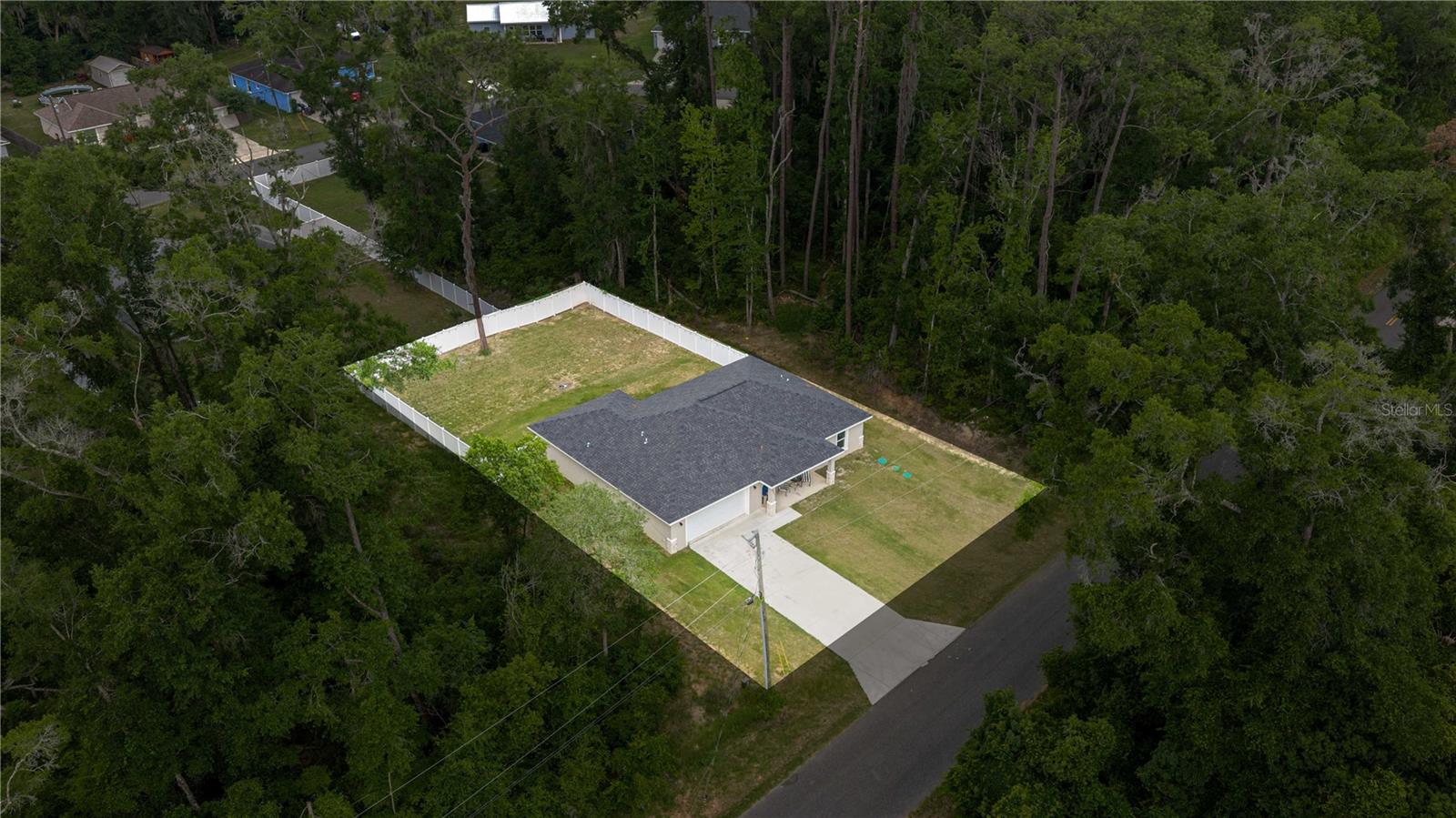 6962 SE 124TH ST, BELLEVIEW, FL — photo 4