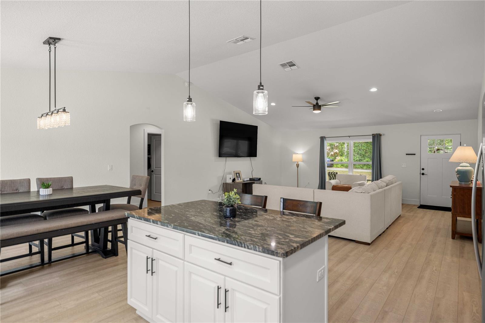 6962 SE 124TH ST, BELLEVIEW, FL — photo 6