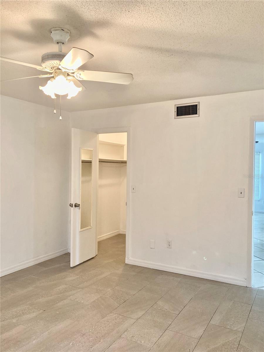3319 SHERWOOD DR, LARGO, FL — photo 11