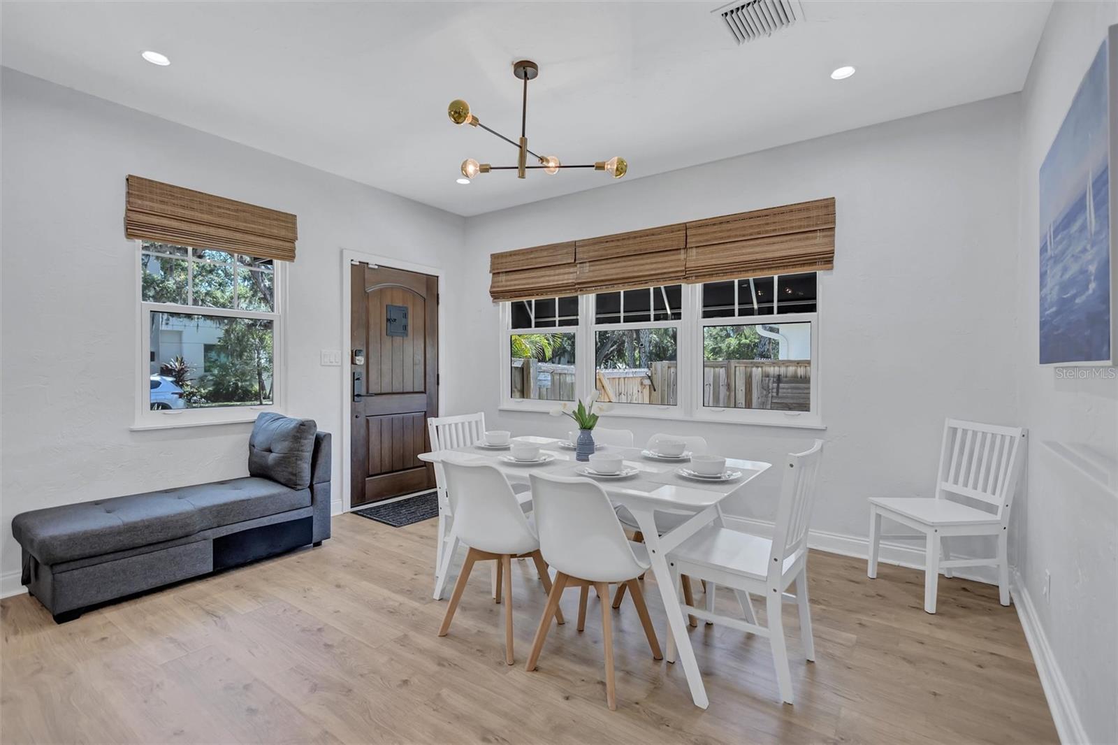 2437 FLOYD ST, SARASOTA, FL — photo 8