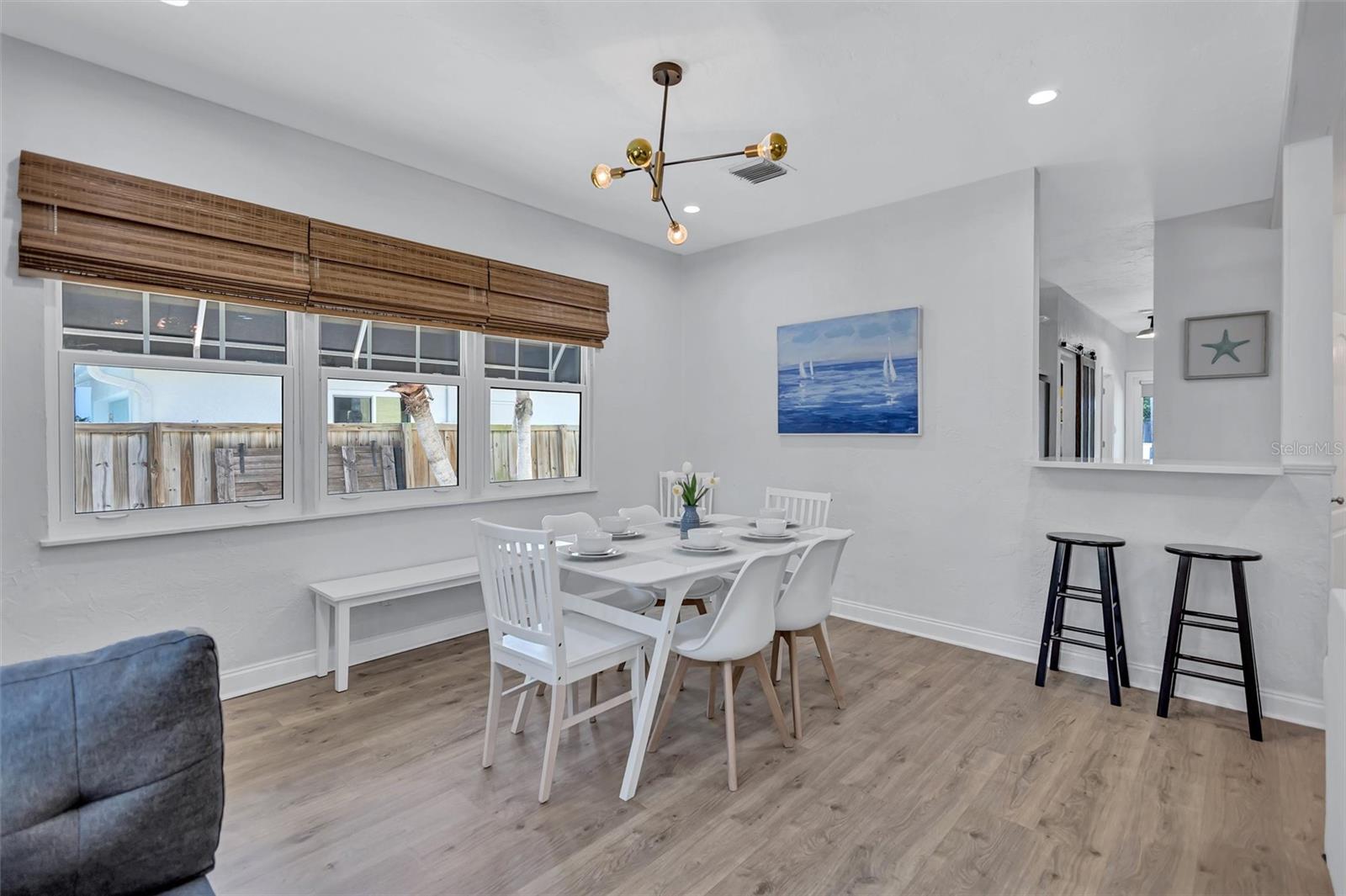 2437 FLOYD ST, SARASOTA, FL — photo 9