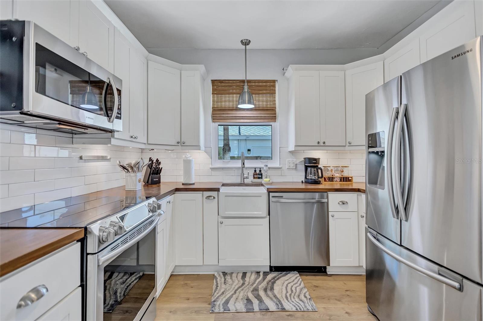 2437 FLOYD ST, SARASOTA, FL — photo 18