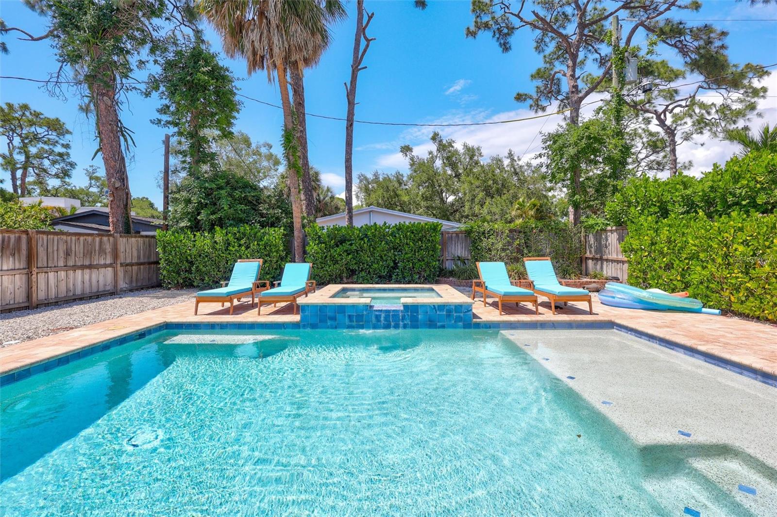 2437 FLOYD ST, SARASOTA, FL — photo 32