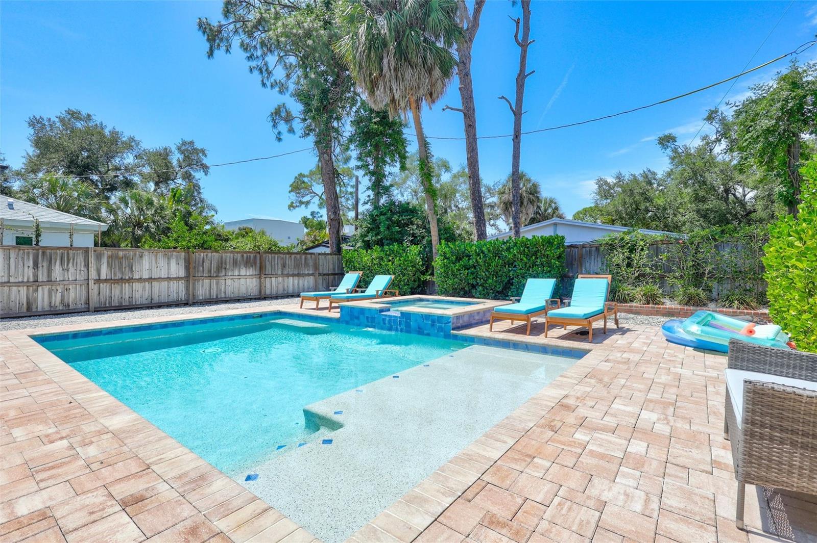 2437 FLOYD ST, SARASOTA, FL — photo 34