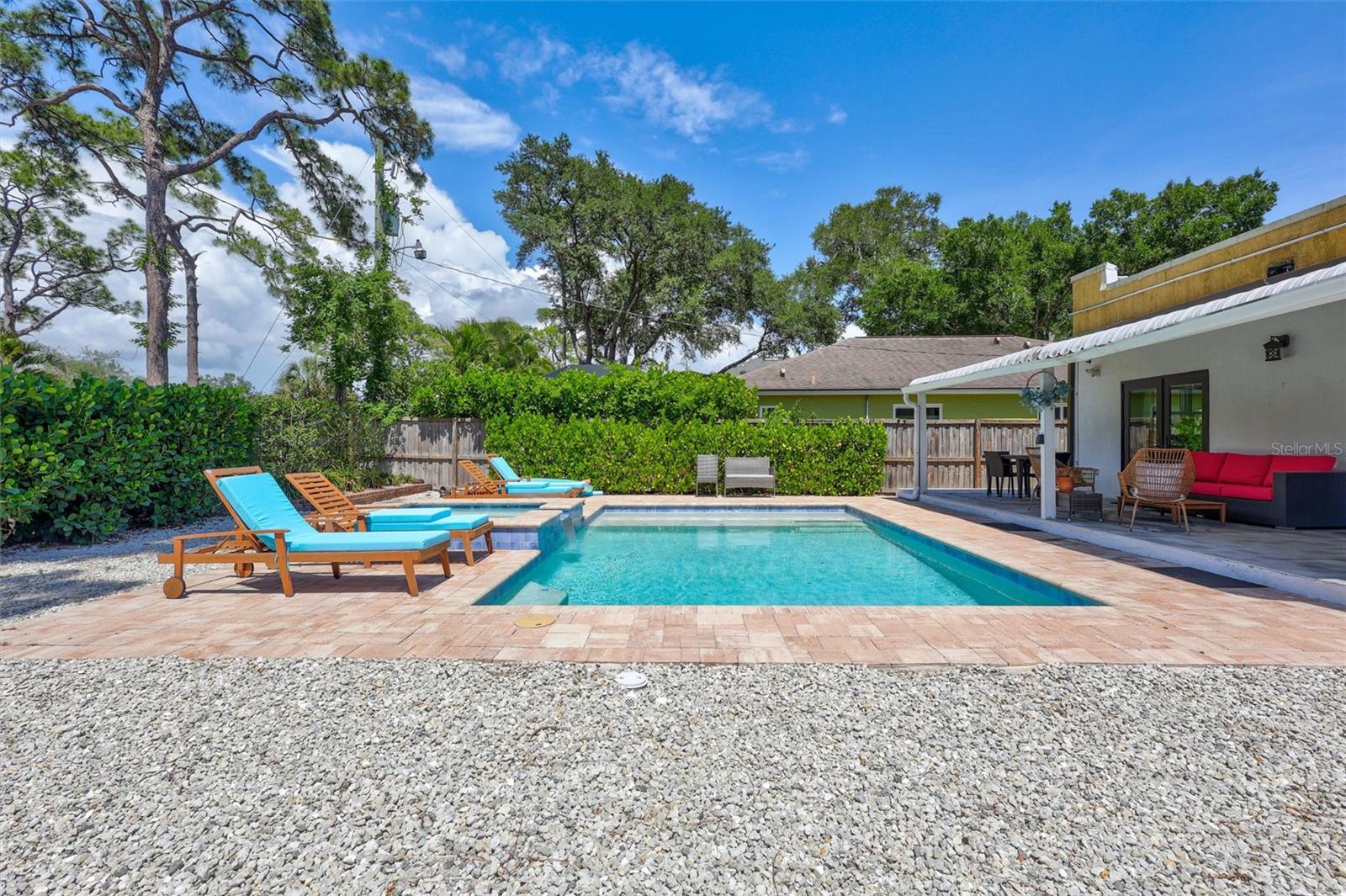 2437 FLOYD ST, SARASOTA, FL — photo 39