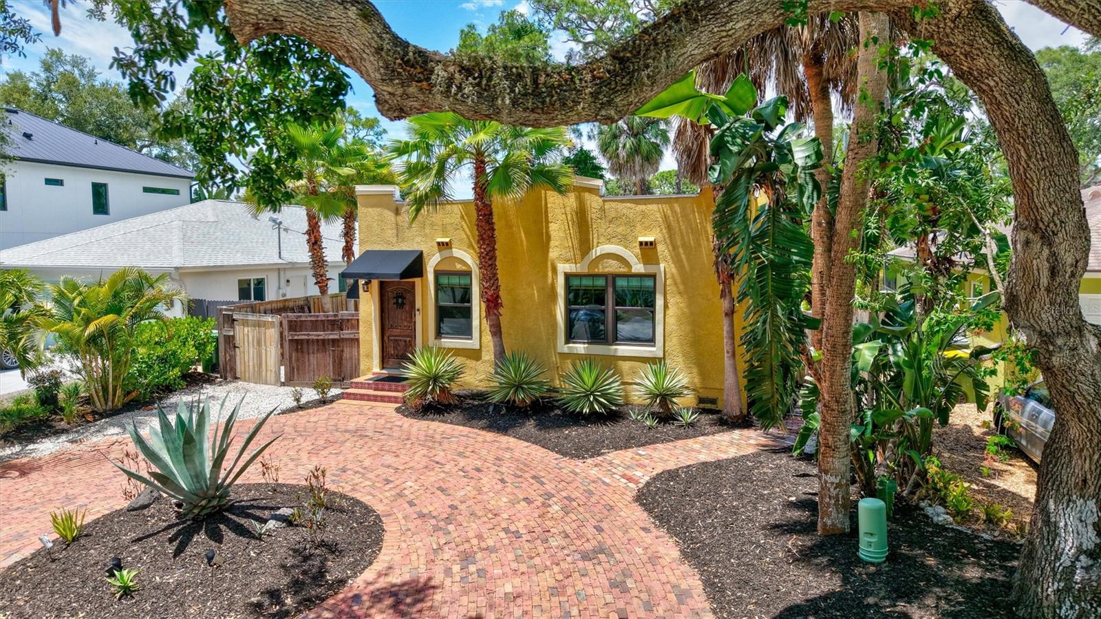 2437 FLOYD ST, SARASOTA, FL — photo 42