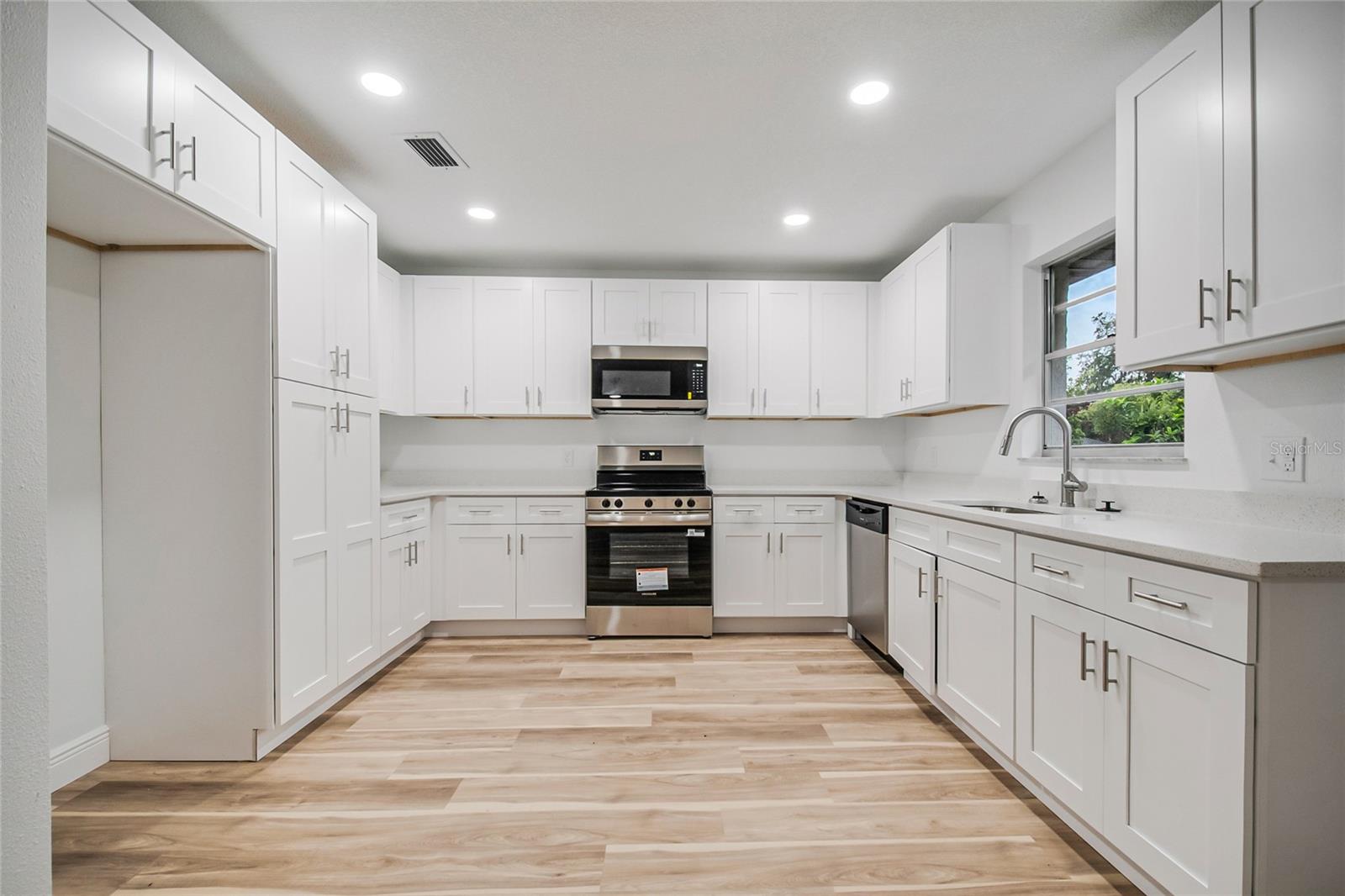 5232 CRISFIELD CT, ORLANDO, FL — photo 13