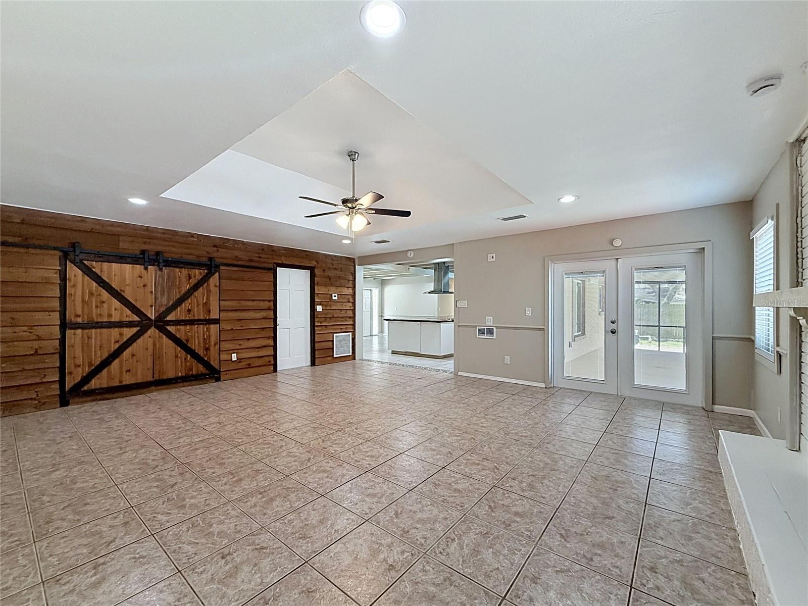 912 SHANGRI LA DR, SEFFNER, FL — photo 29