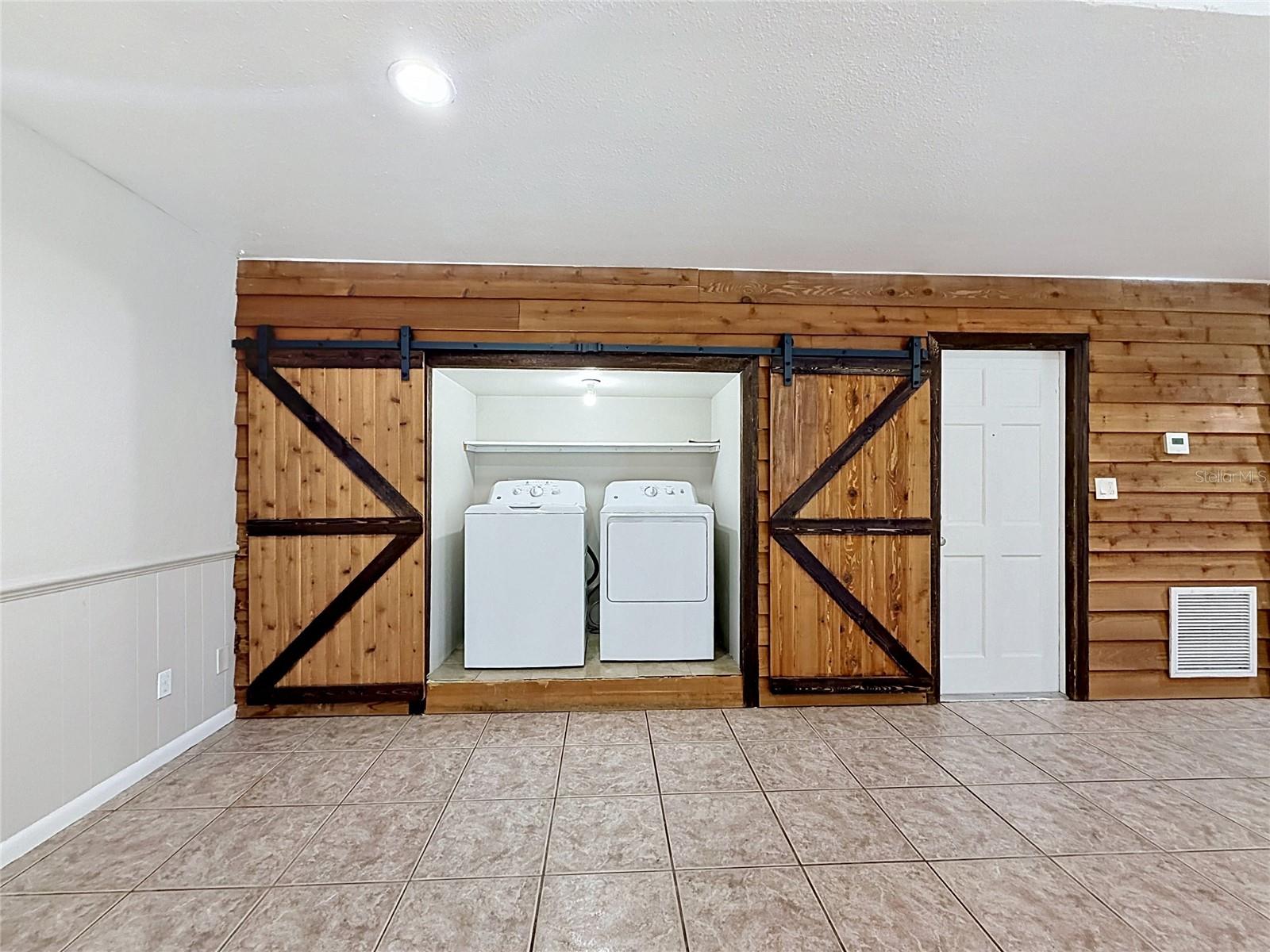 912 SHANGRI LA DR, SEFFNER, FL — photo 31
